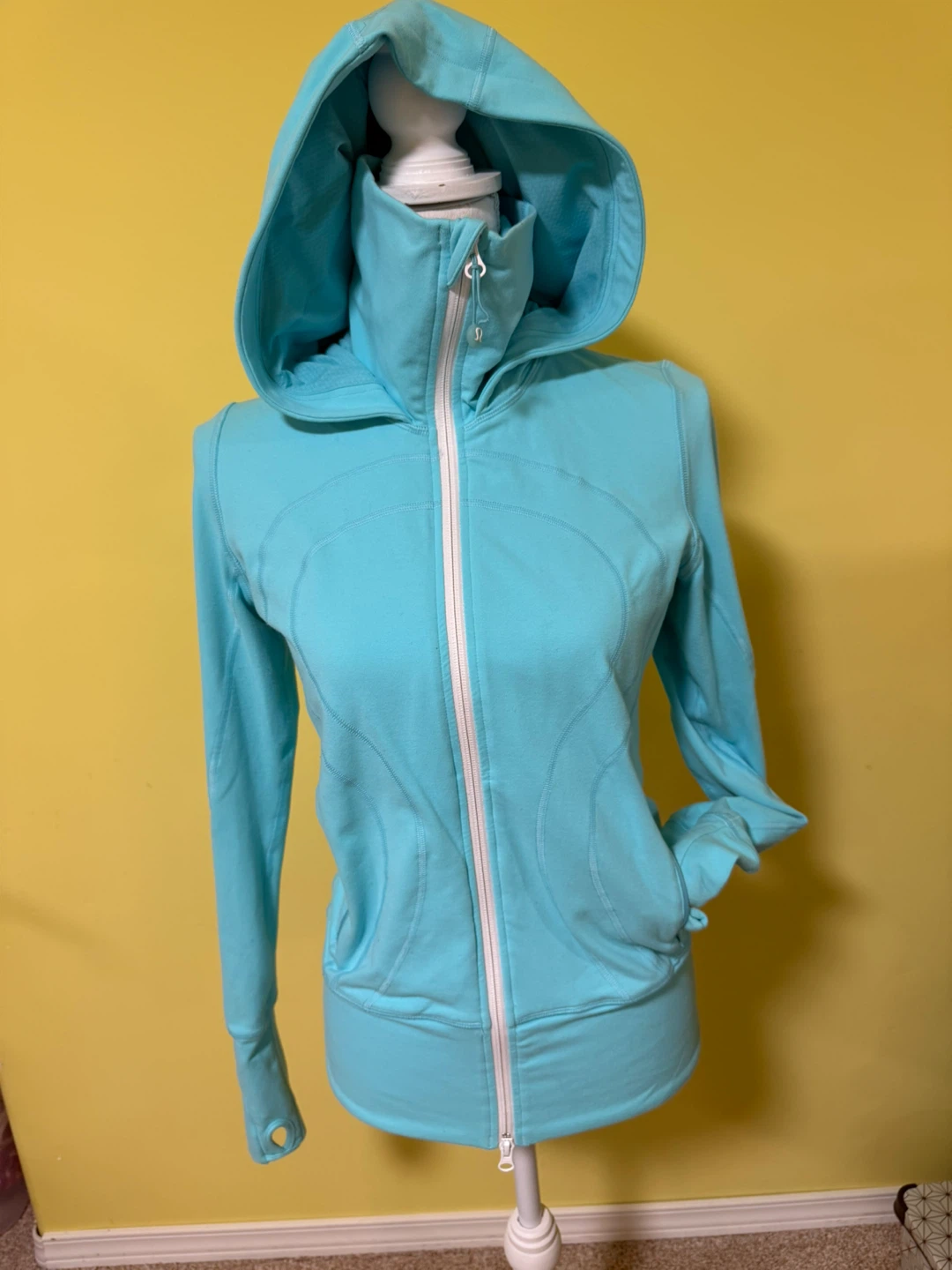 Lululemon Scuba Hoodie - Turquoise