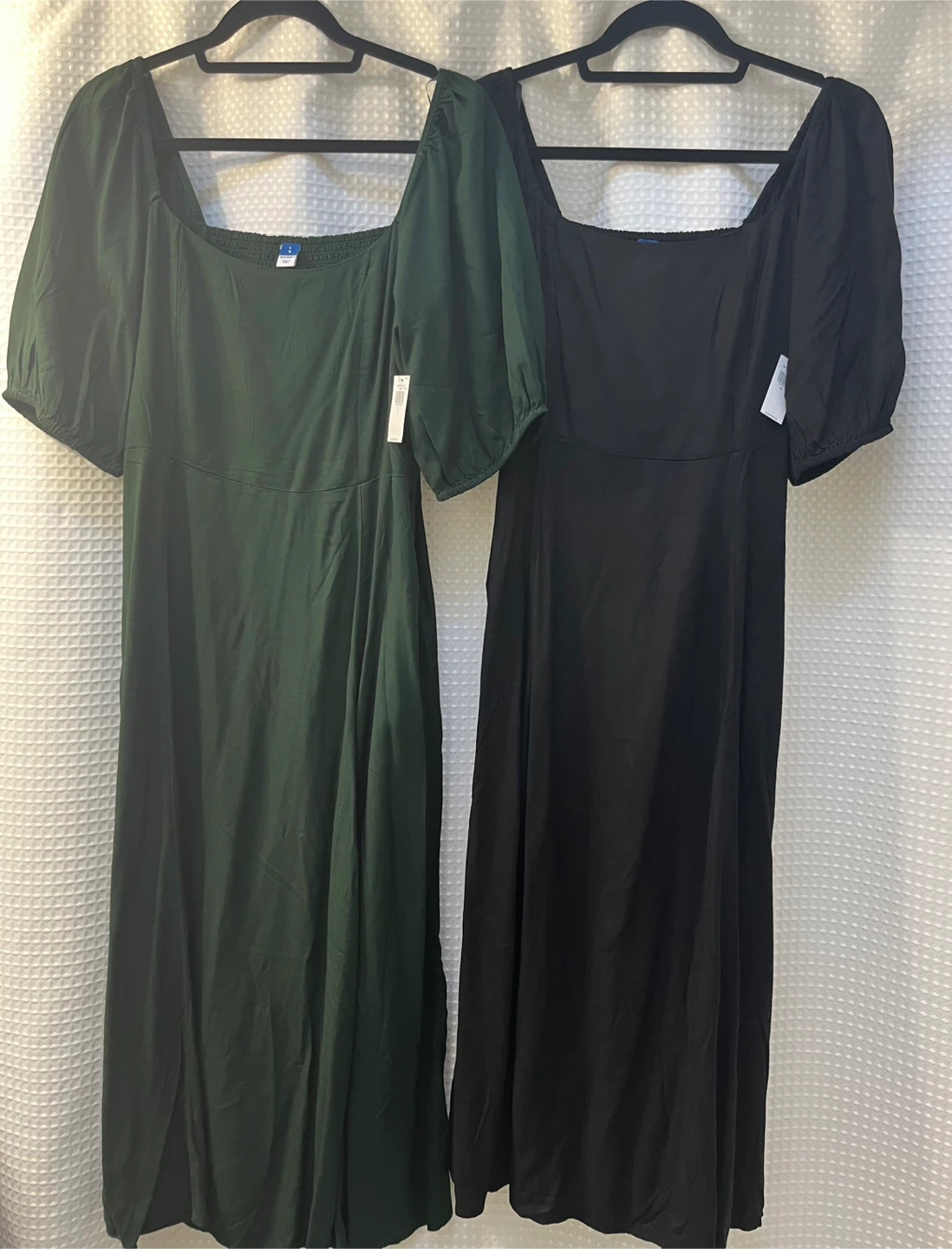 New Old Navy Puff Sleeve Midi Dresses