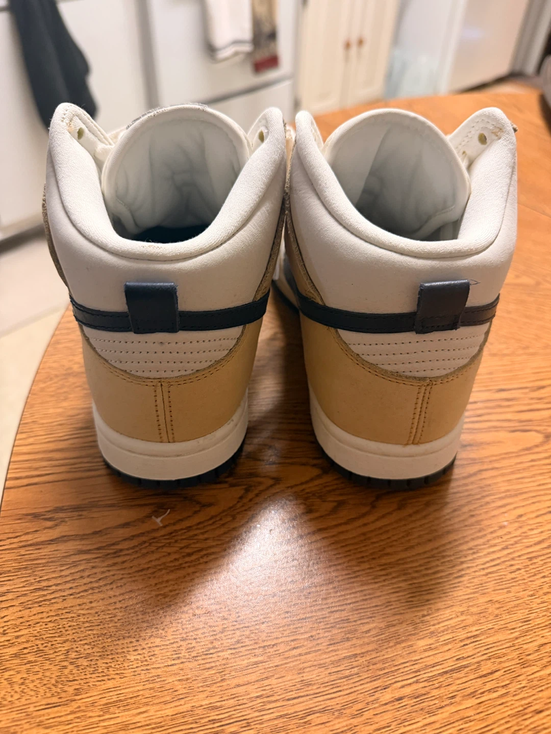Women’s Nike Dunk Sneakers - photo 3