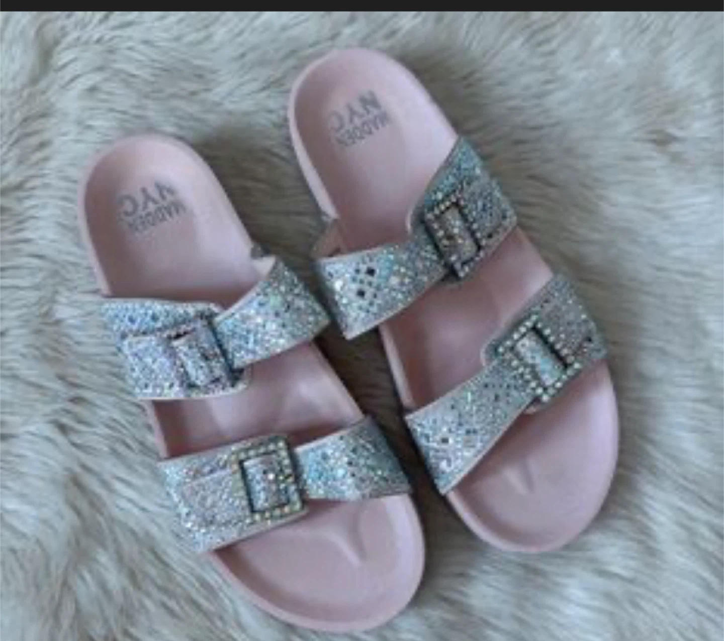 Women’s sandals