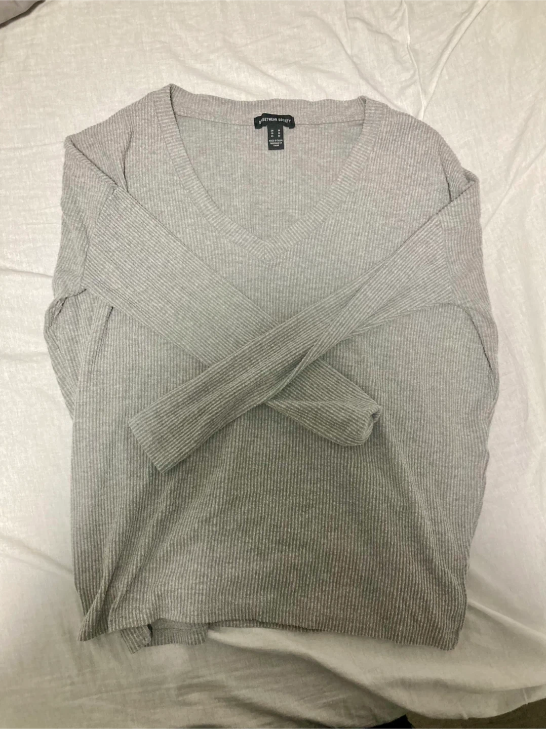 Women’s size M sweater lot - photo 3