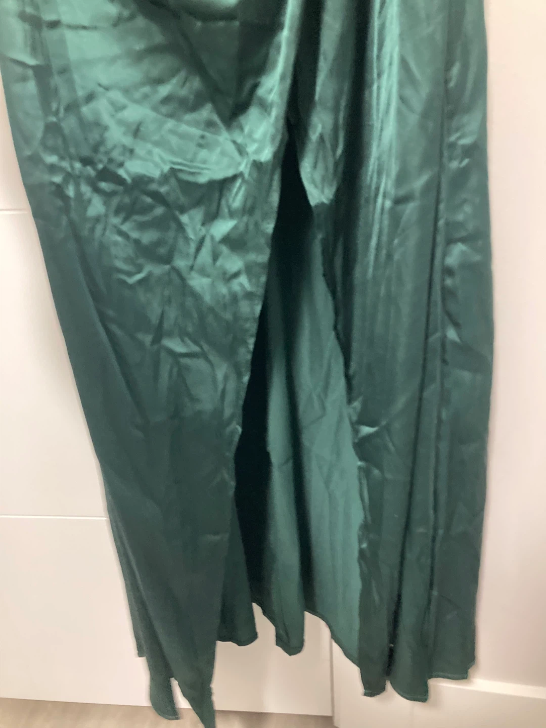 Green satin sleeveless maxi dress - photo 3