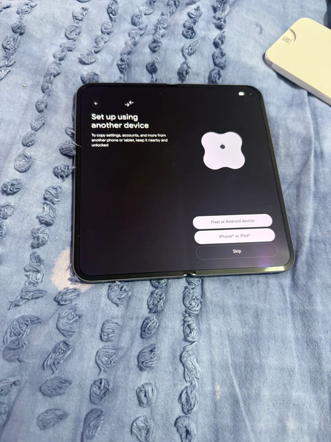 UNLOCKED** New Google Pixel 10 Pro Fold - Sealed  in Box! - photo 3