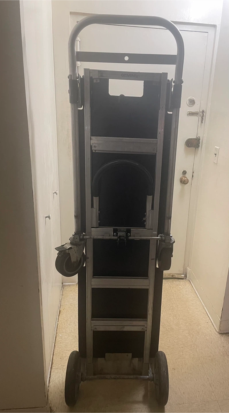 Gemini XL Hand Truck (assembled) - photo 2