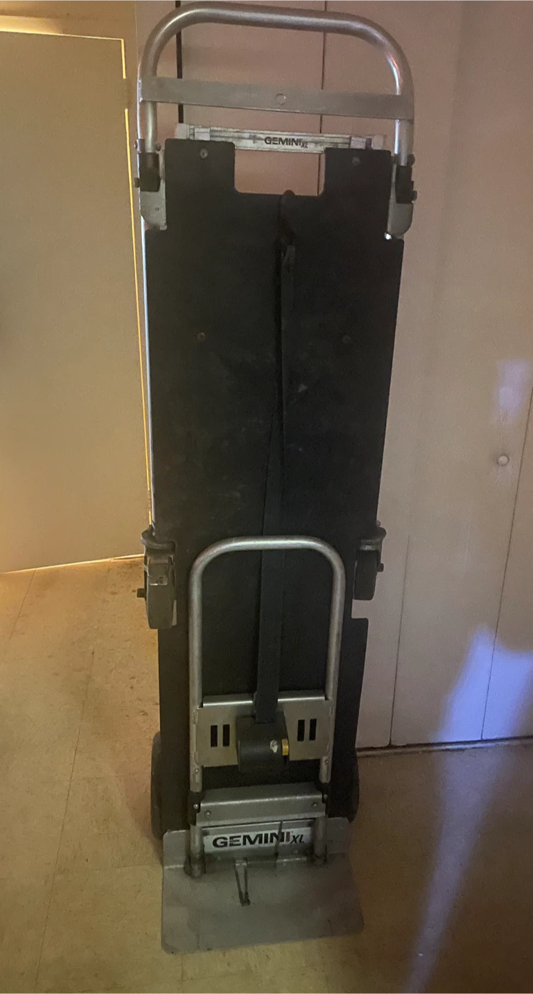 Gemini XL Hand Truck (assembled)