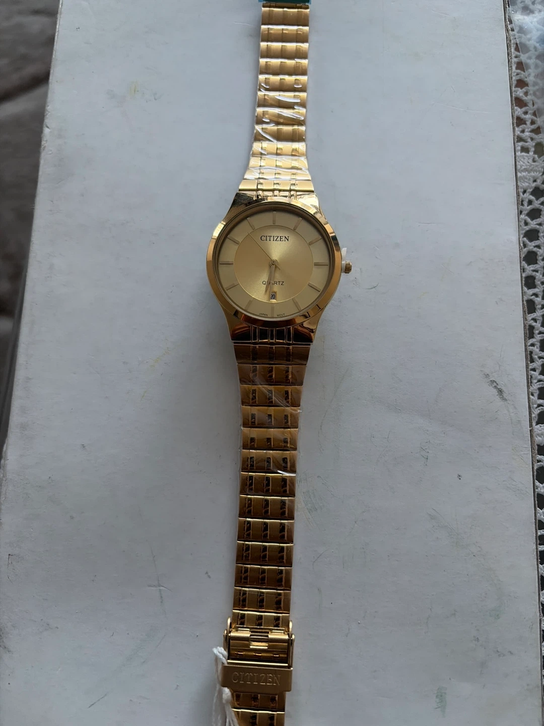 Citizen Quartz Gold Watch - New in Box - photo 2