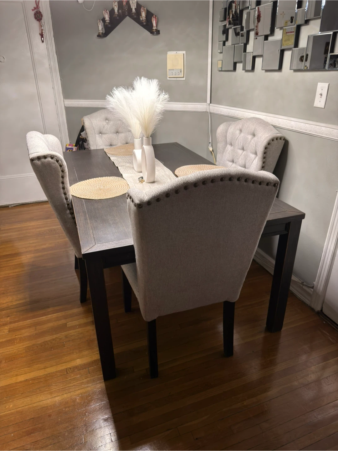 Dining Room Table with 4 Chairs - photo 4