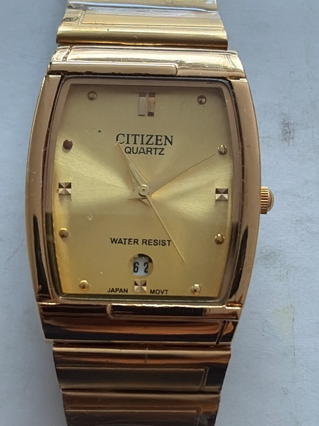 Citizen Quartz Gold Watch - photo 3