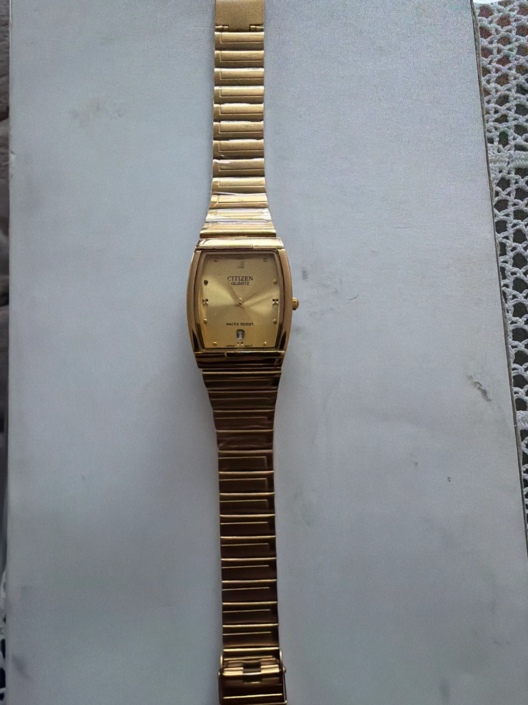 Citizen Quartz Gold Watch - photo 2