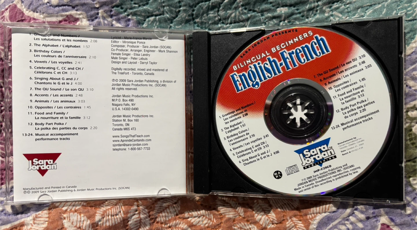 Bilingual Beginners: English-French Audio Music CD - photo 2