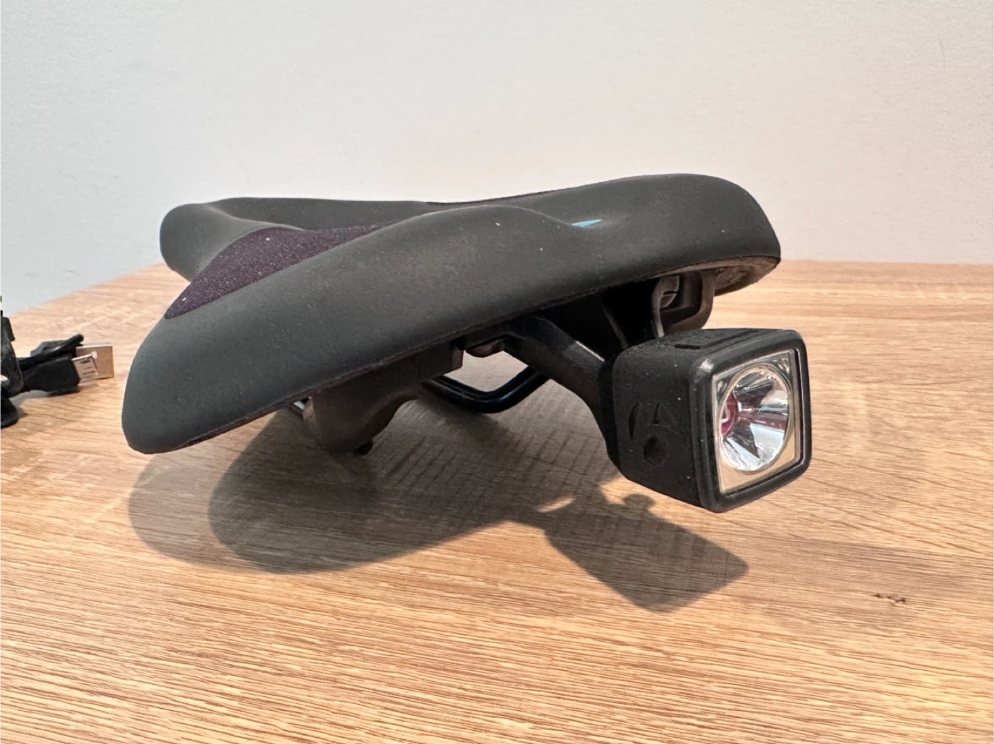 Bontrager Bike Seat with Light - photo 2