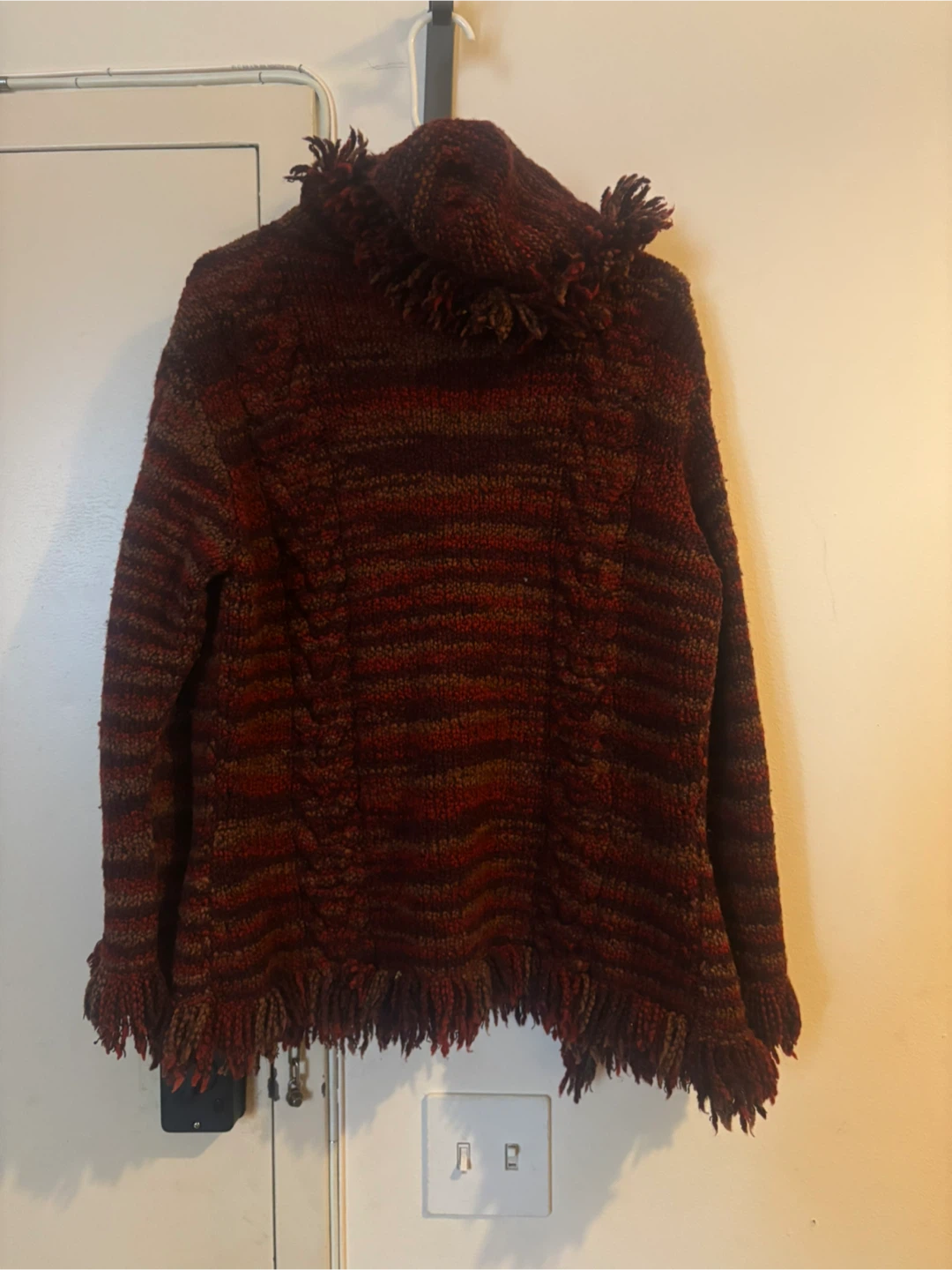 Hand Knit  whool design sweater - photo 2