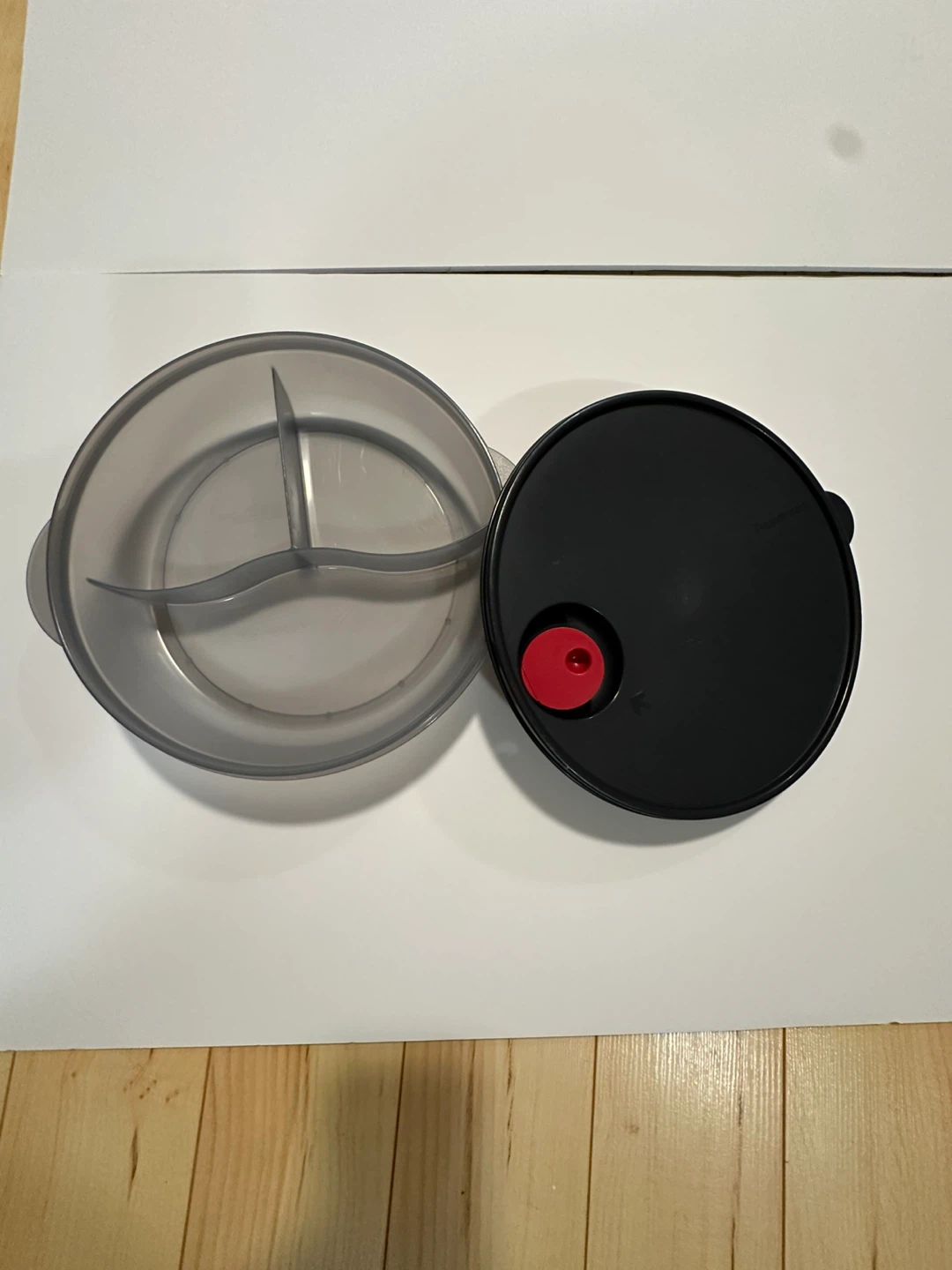 Tupperware CrystalWave Lunch 'n Dish with Cold Cup - photo 2