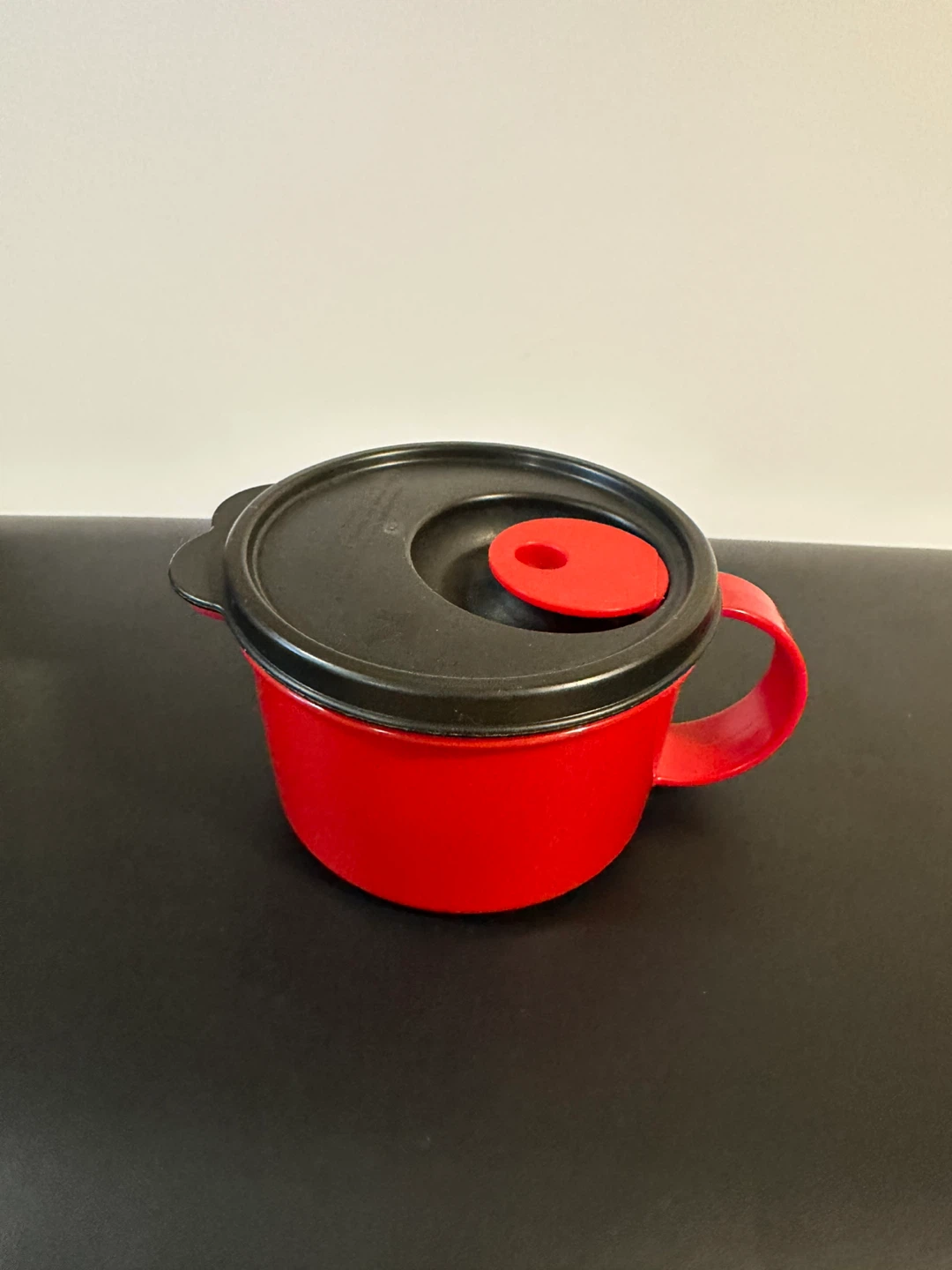 Tupperware Microwave Soup Mug - Red - photo 2