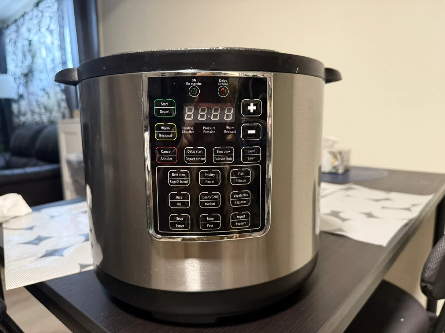 Starfrit Electric Pressure Cooker 6L - photo 2