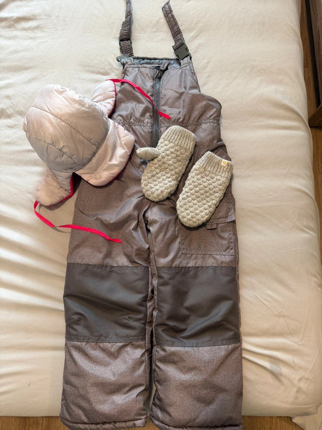 Kids' Snowsuit with Hat and Mittens