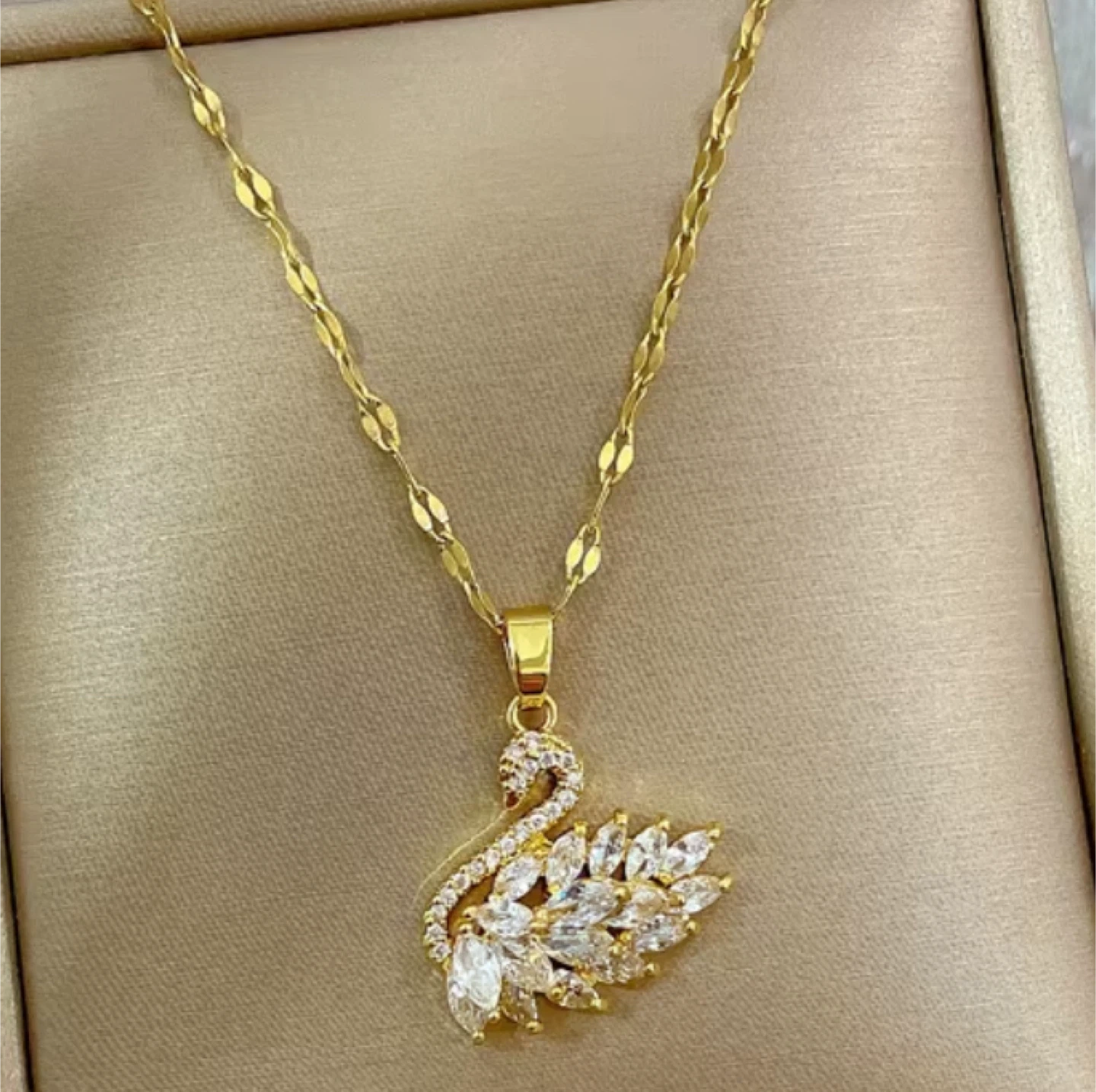 18k gold plated necklace $17