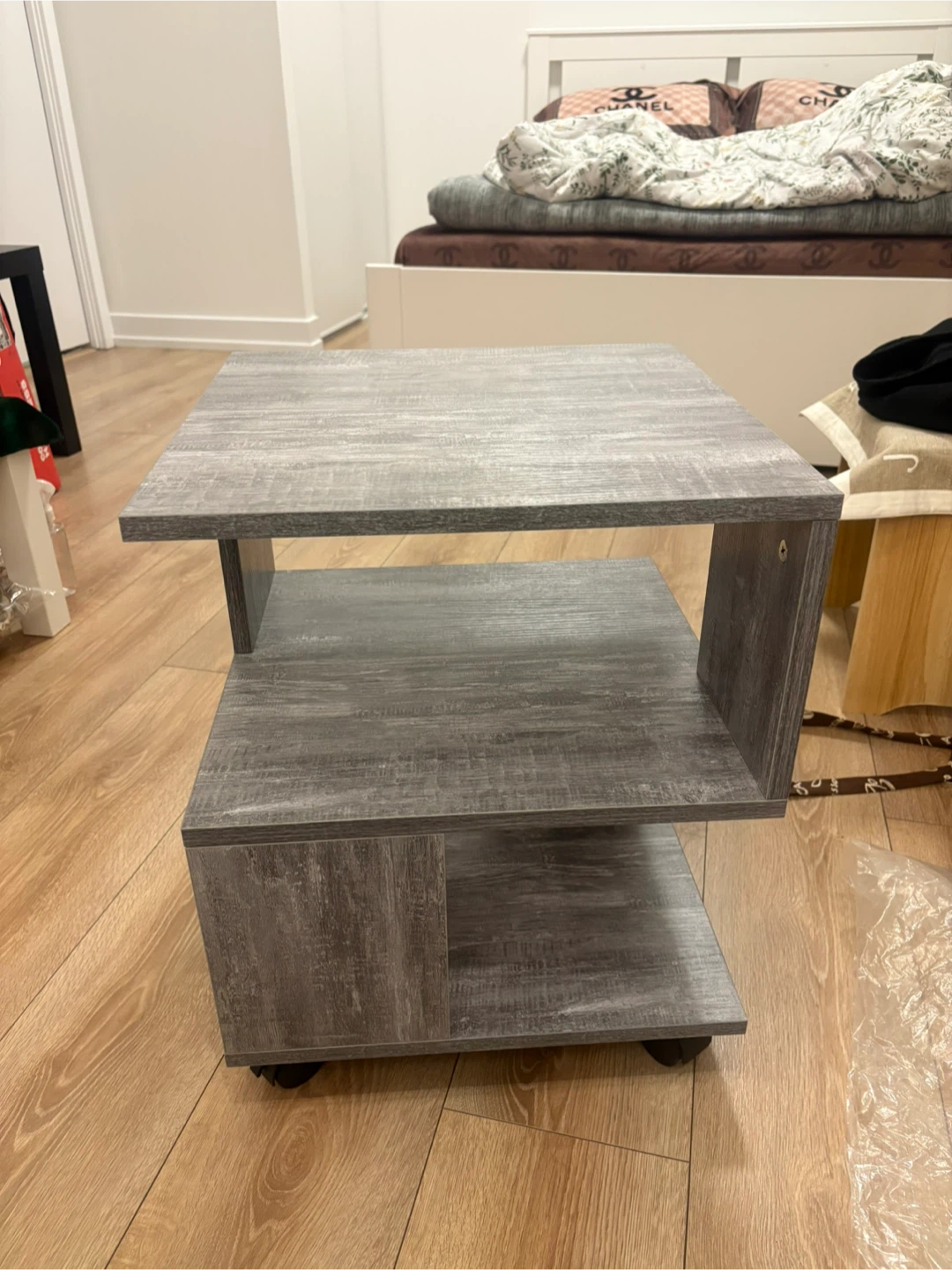 Side Table - photo 3