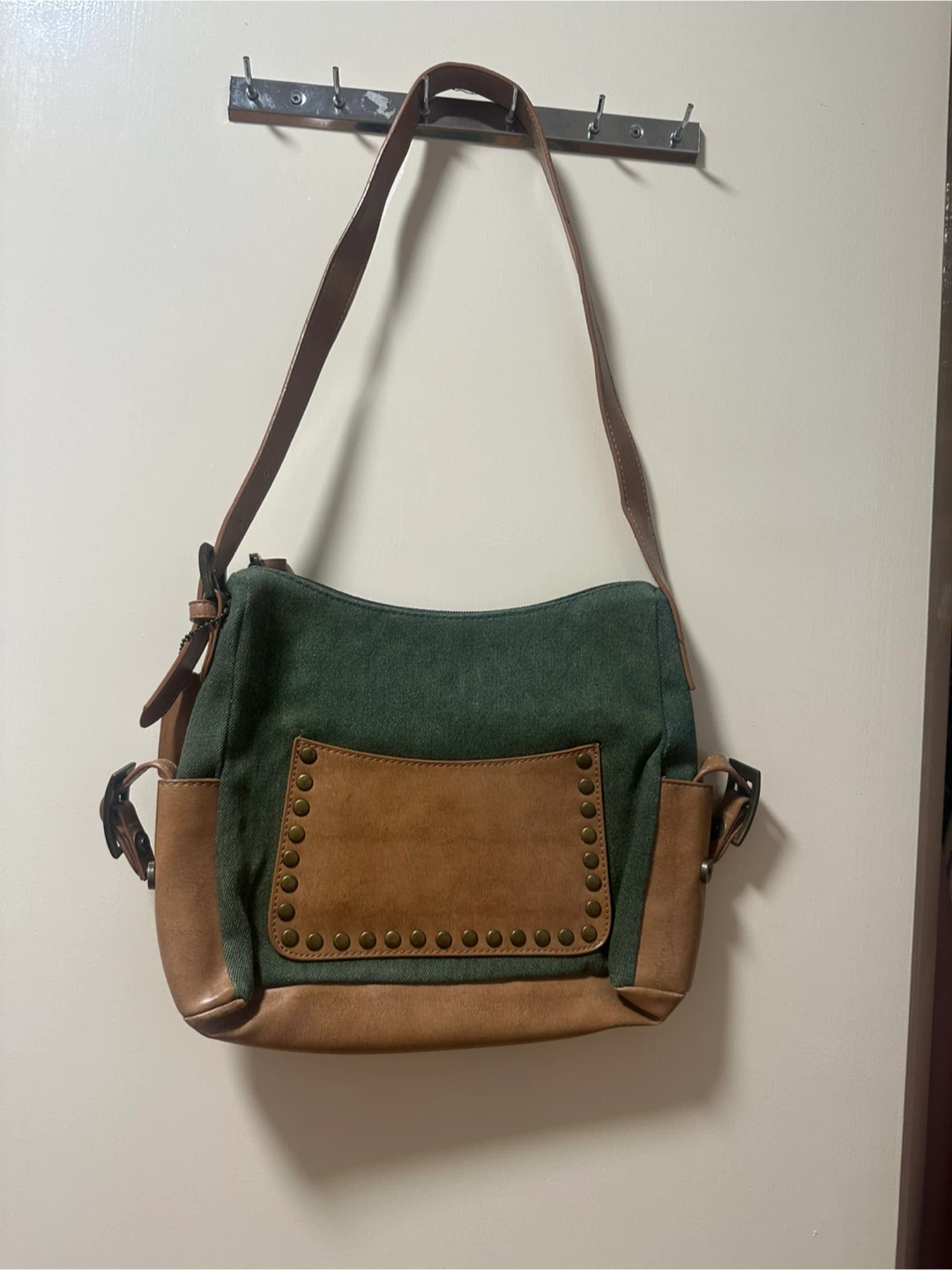 Chunson Green & Brown Shoulder Bag