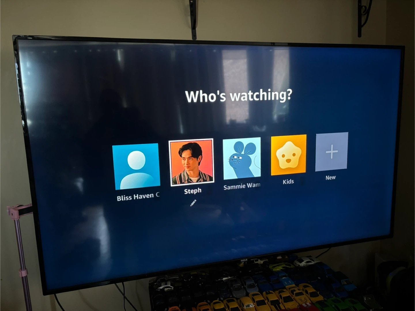 75” RCA Smart TV - photo 3