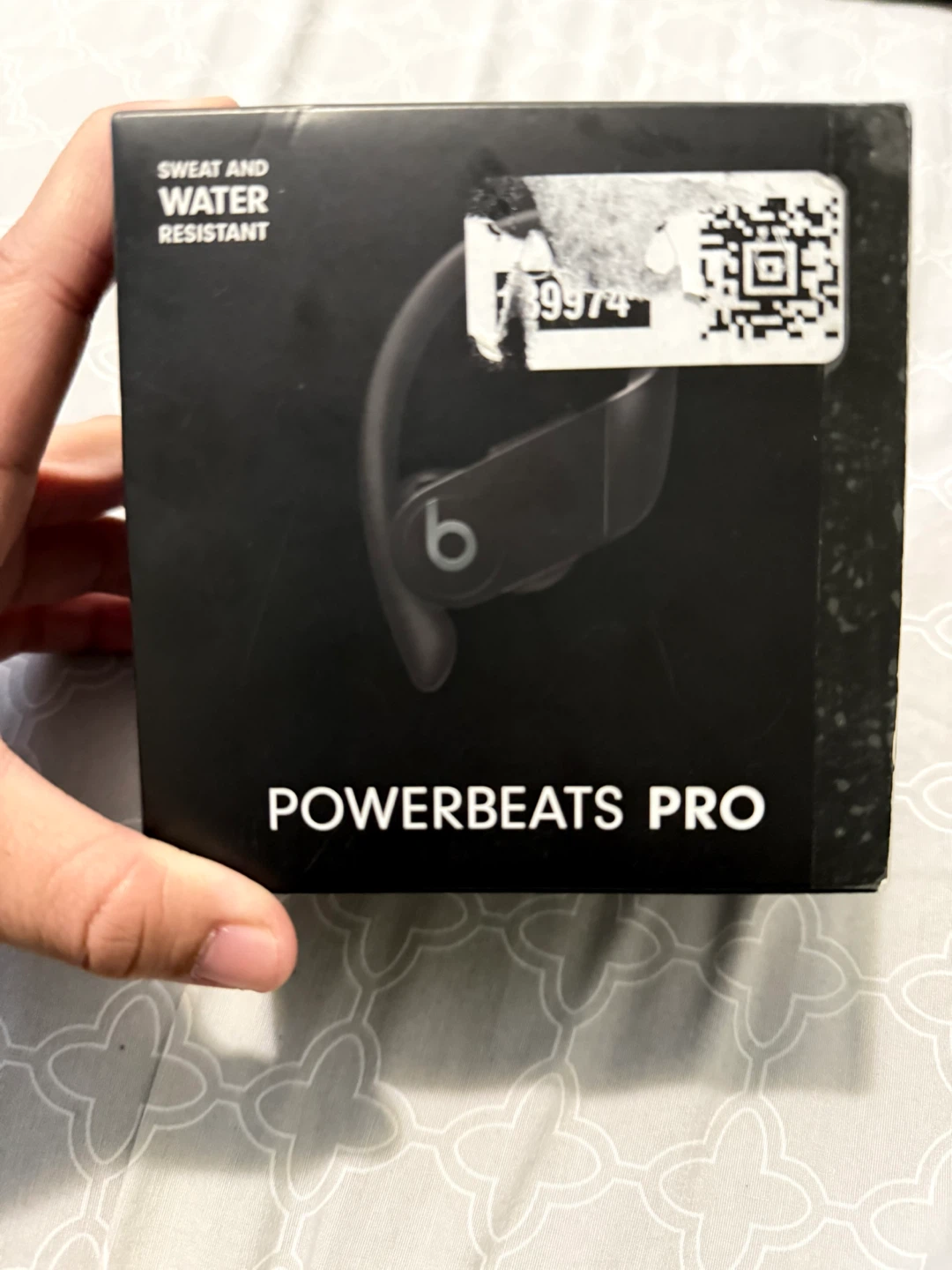 Powerbeats Pro Black Wireless Earbuds - With Box - photo 3