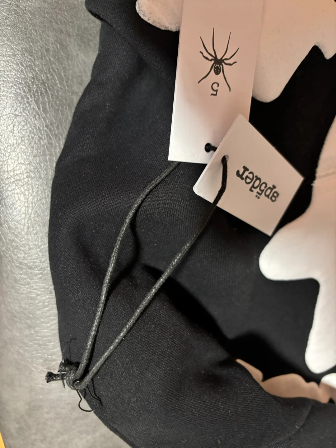 Spider black/white beluga hoodie - photo 3