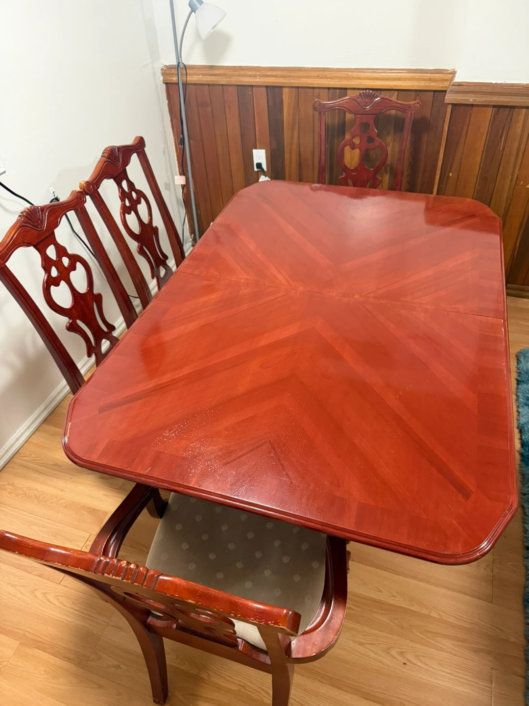 Dining Table with 4 Chairs