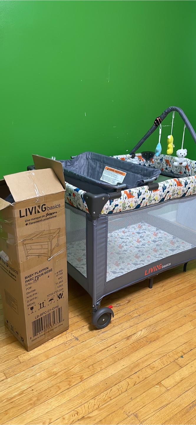 Living Basics Baby Playpen with Changer - photo 2