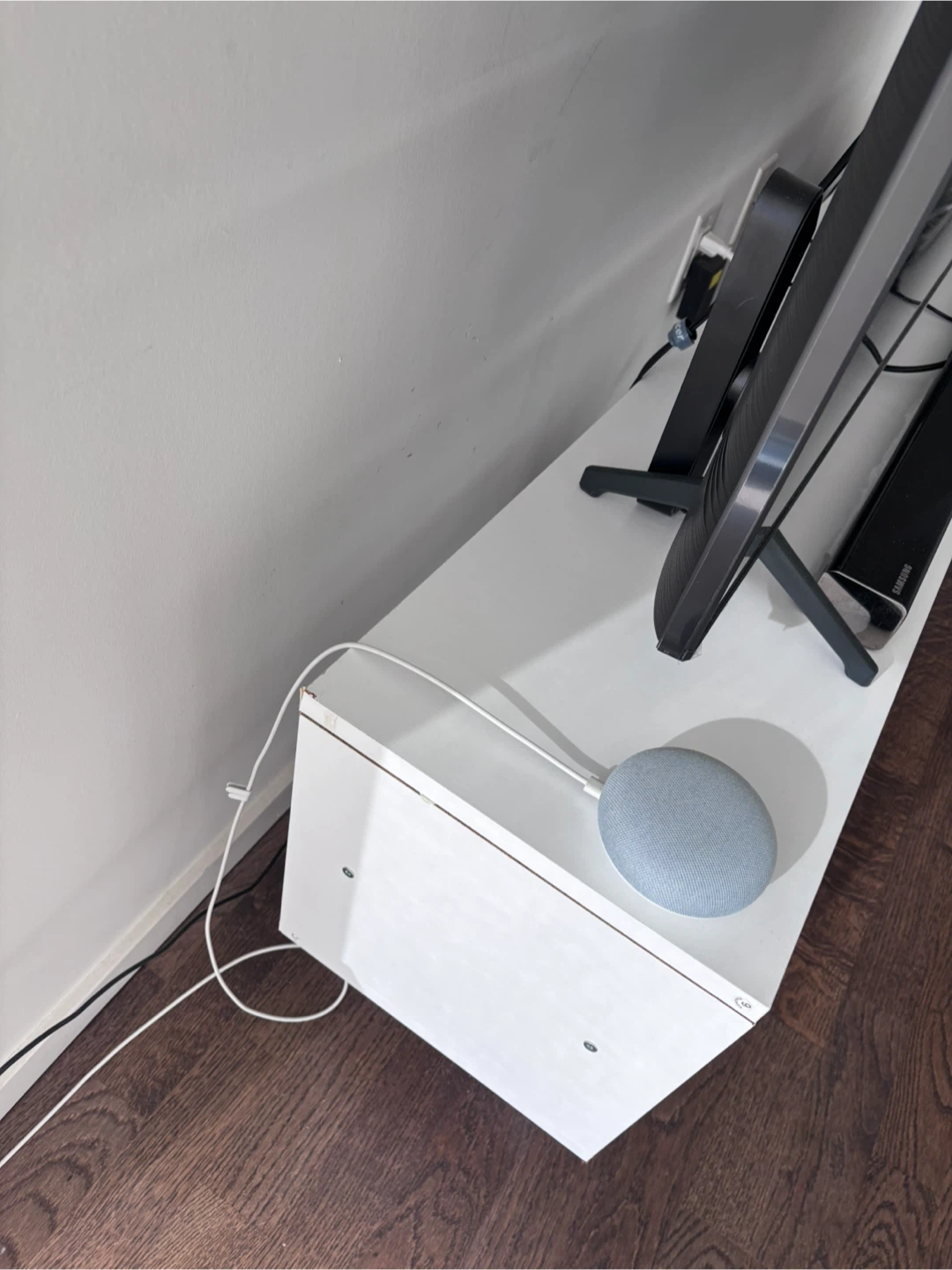 Wayfair TV stand up to 60” - photo 3