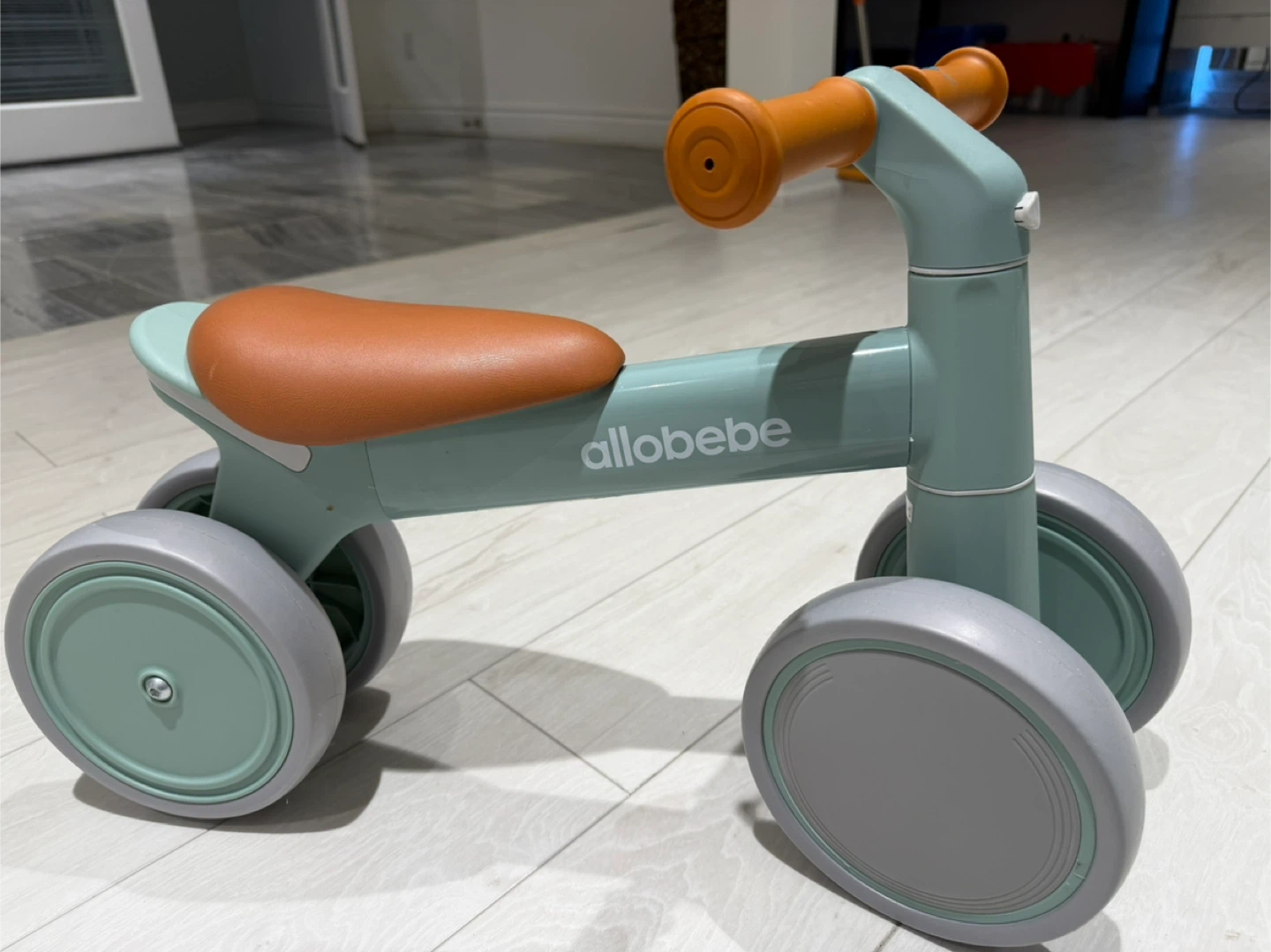 Perfect condition Allobebe Balance Bike - Mint Green - photo 3