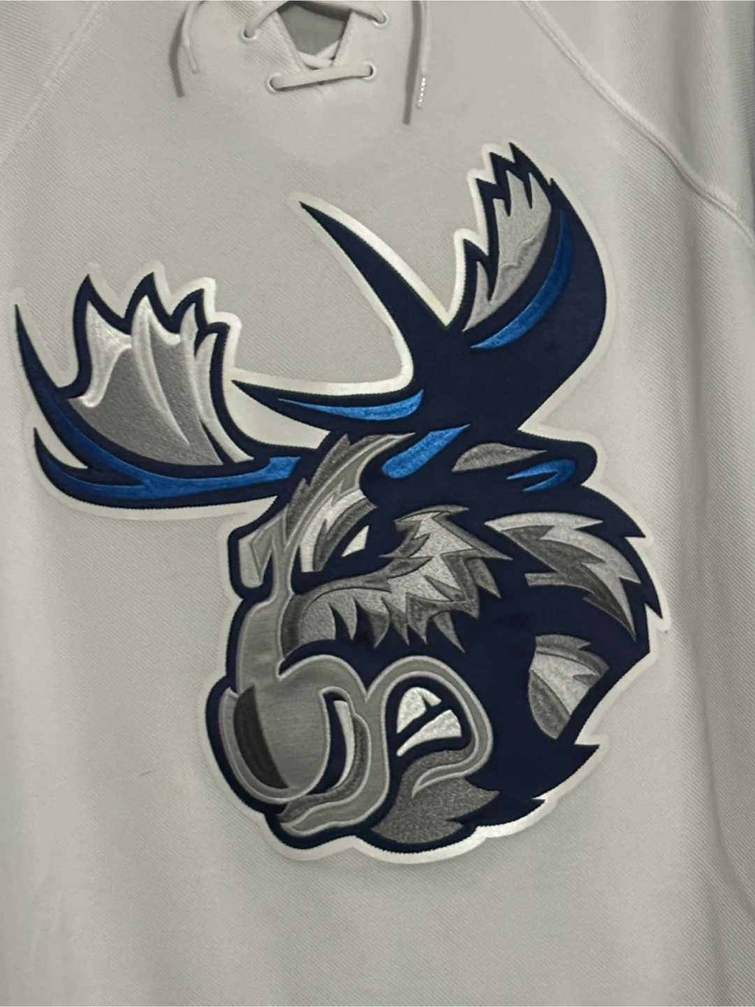 CCM Manitoba Moose Hockey Jersey - Like New Condition - photo 2