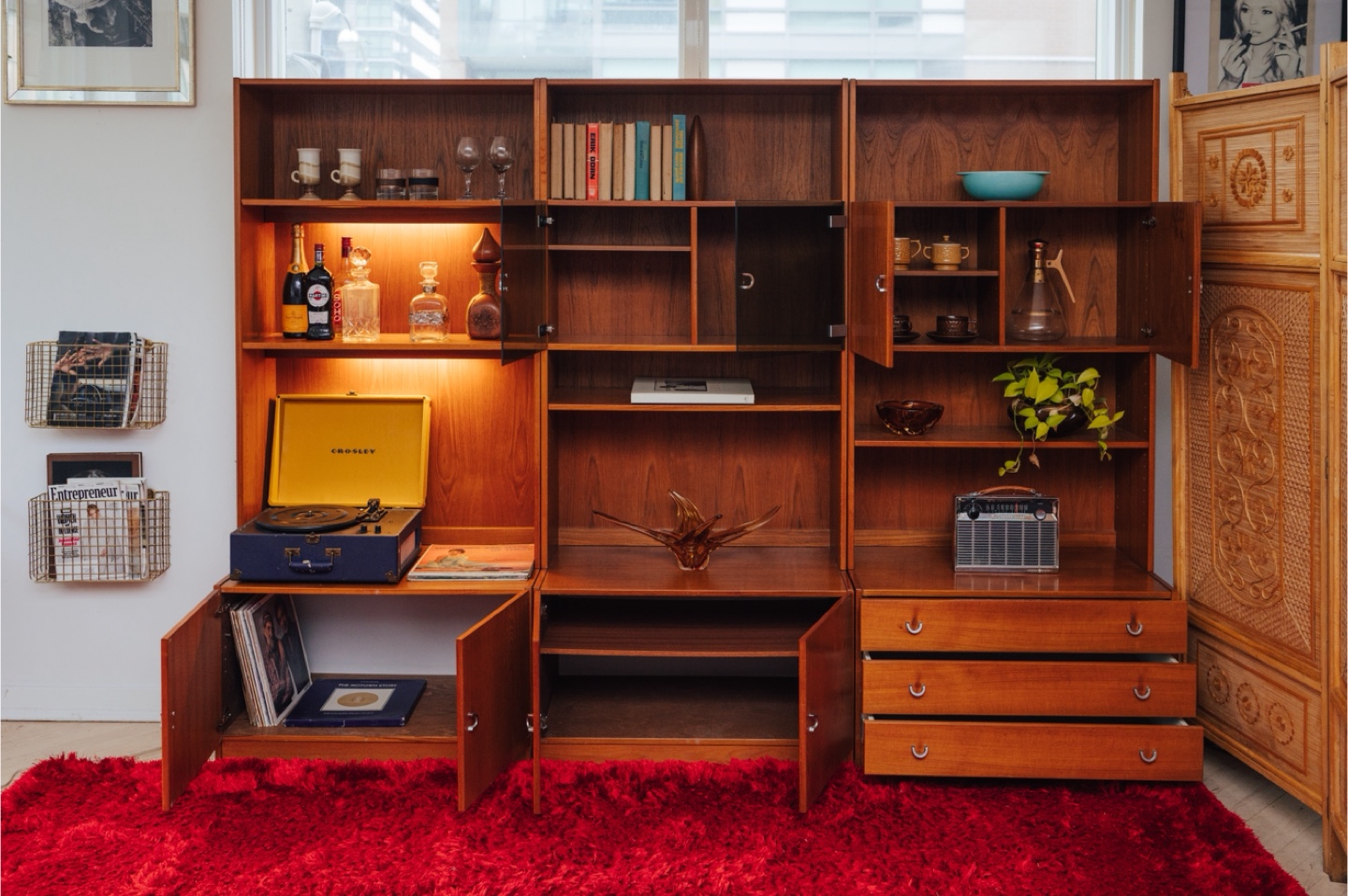 MCM Danish Teak Wall Units by DENKA 🤎 - photo 2