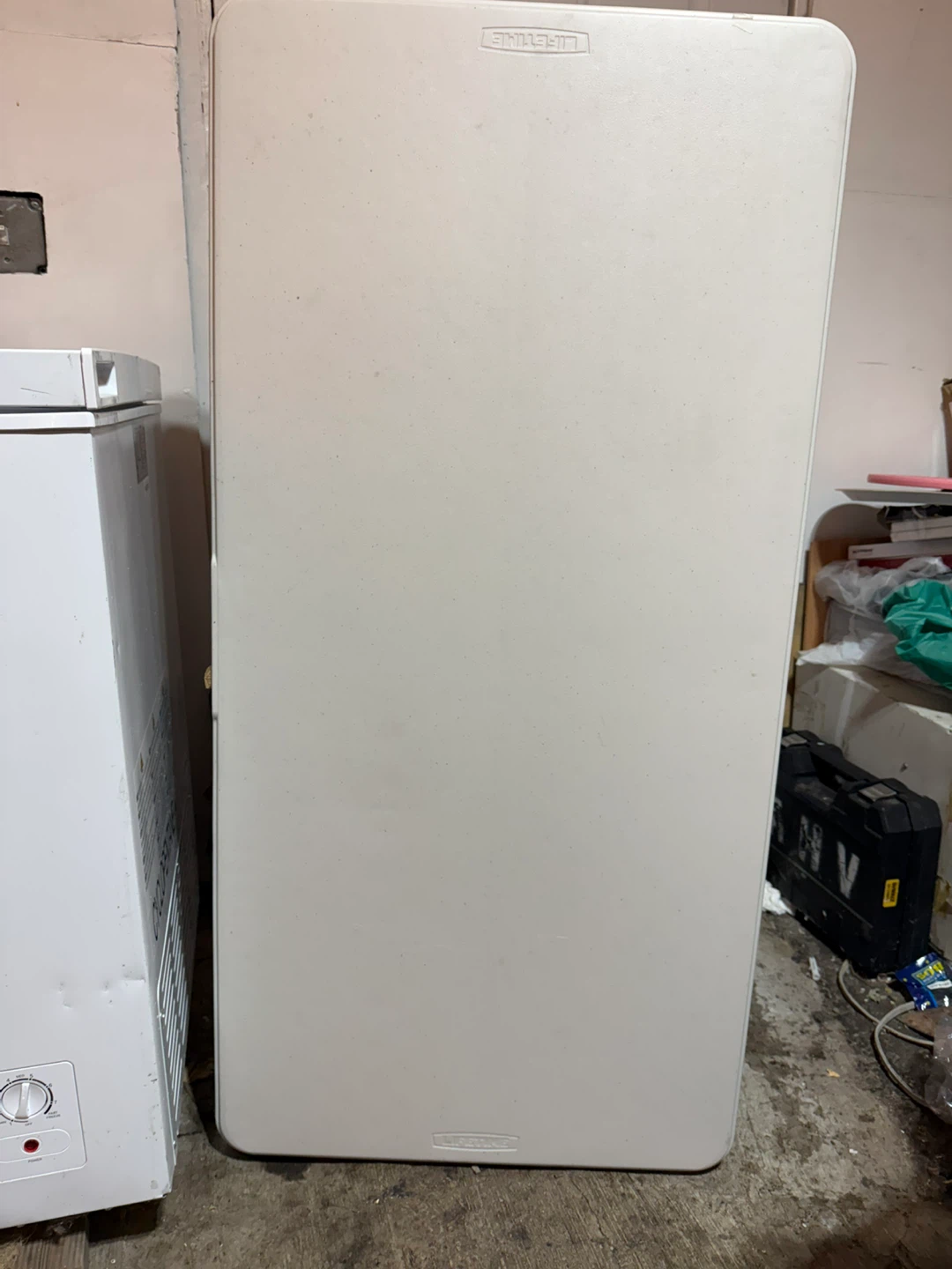 Lifetime 4ft Foldable Table - photo 2