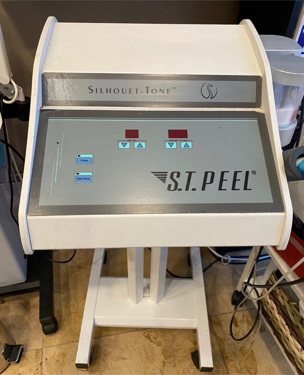 Silhouet-Tone ST. Peel Microdermabrasion Machine