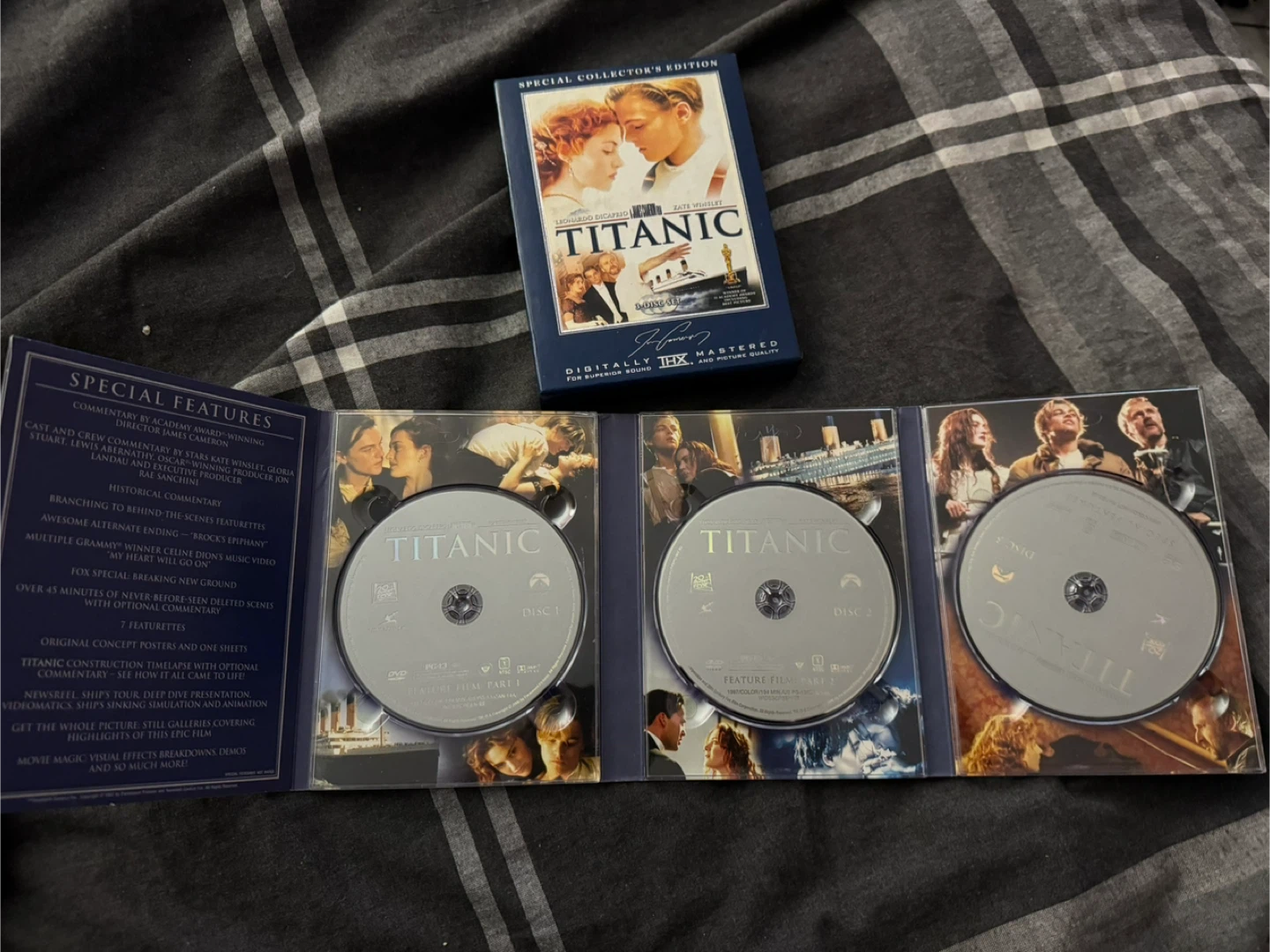 Titanic Special Collector's Edition 3-Disc Set - photo 4