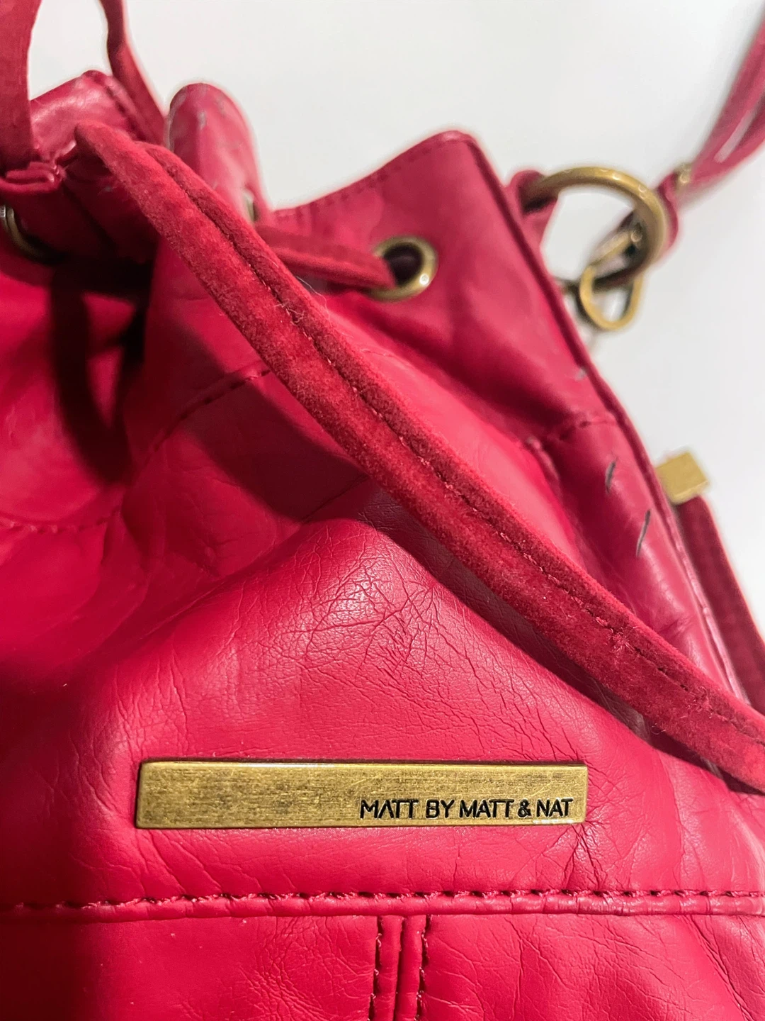 Matt & Nat Red Bucket Bag - photo 2