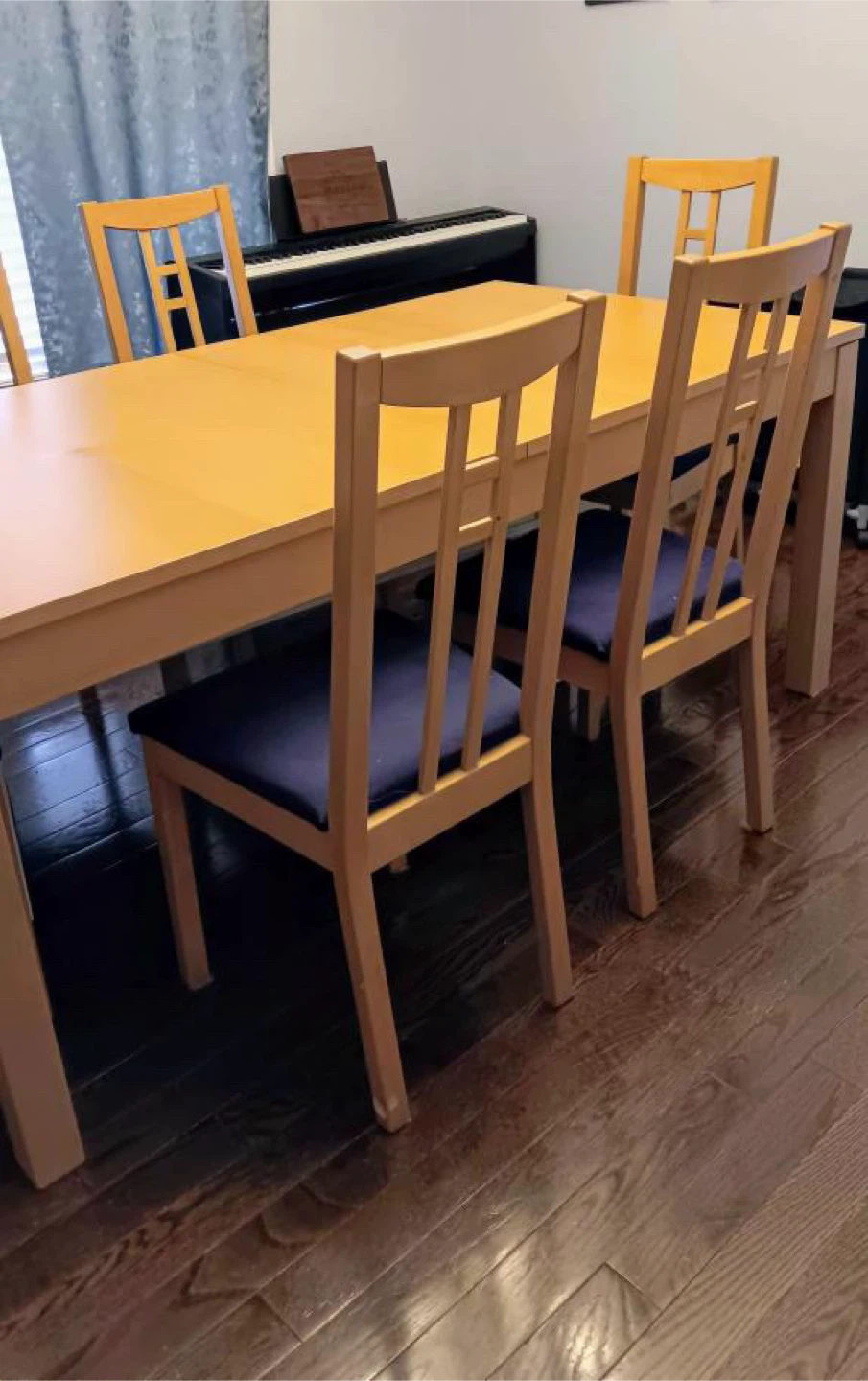 Dining Table with 6 Chairs - photo 3