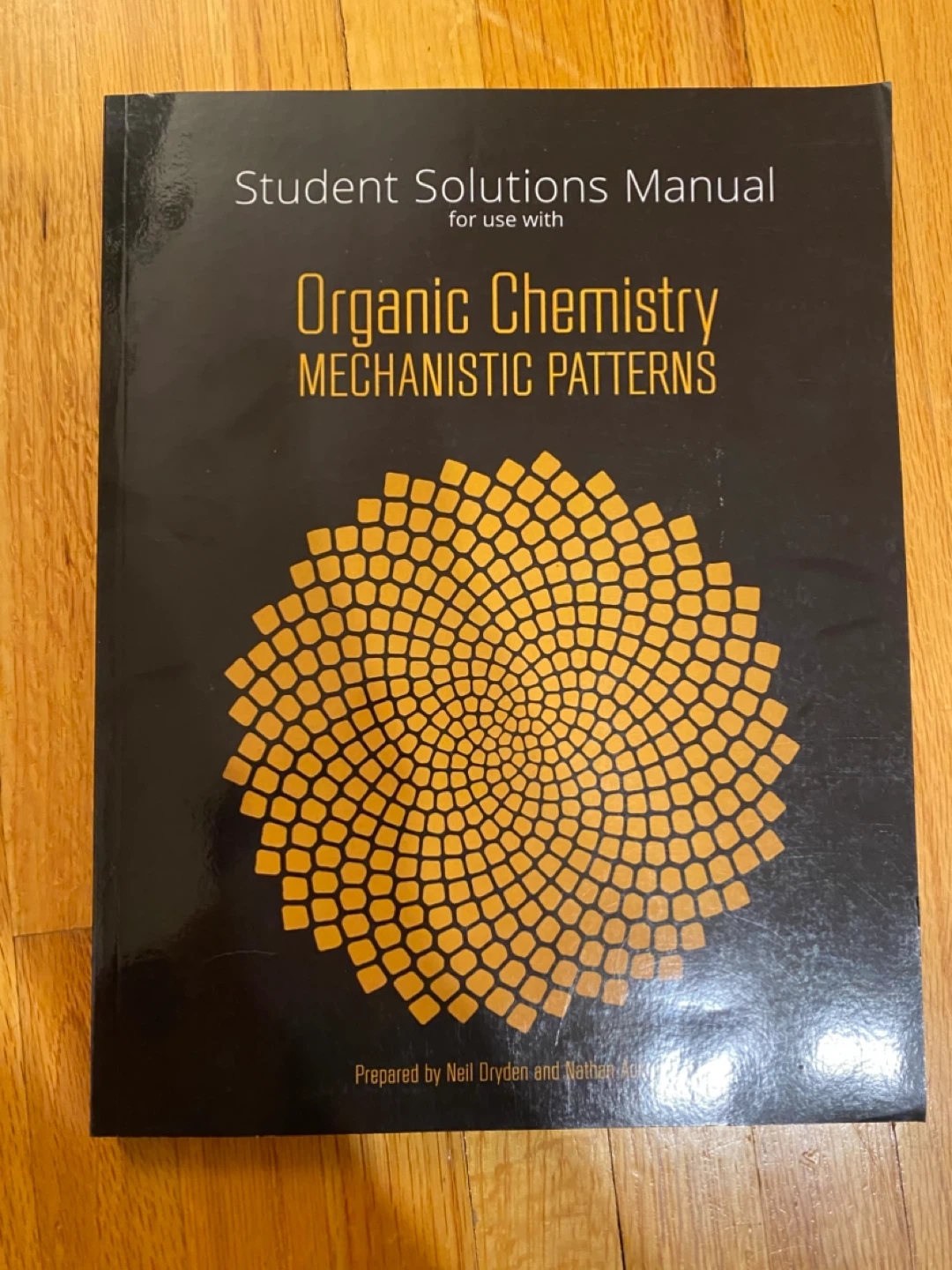 Student Solutions Manual for Organic Chemistry