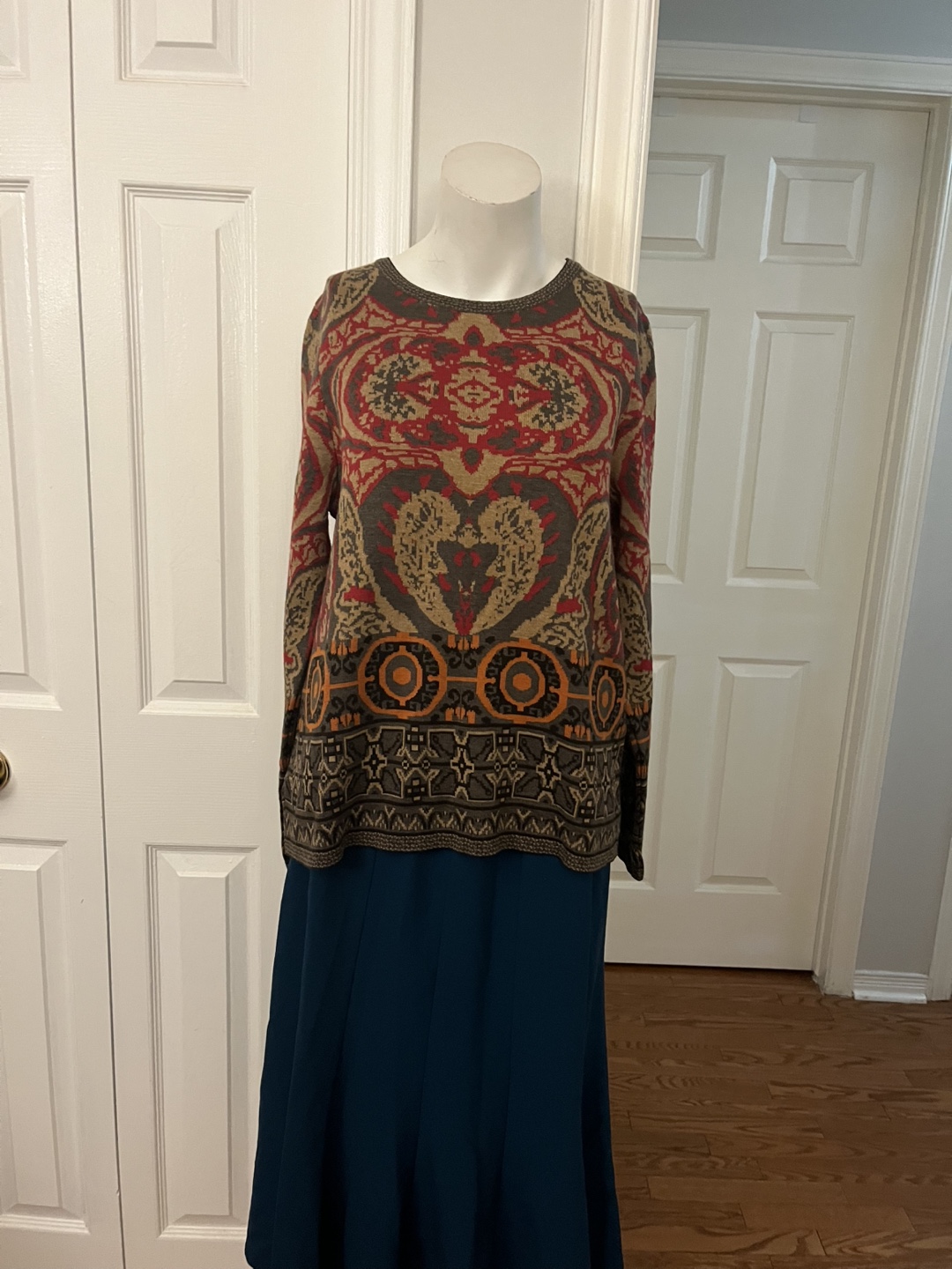 Skovhuus Patterned Knit Top - Size Medium - photo 3