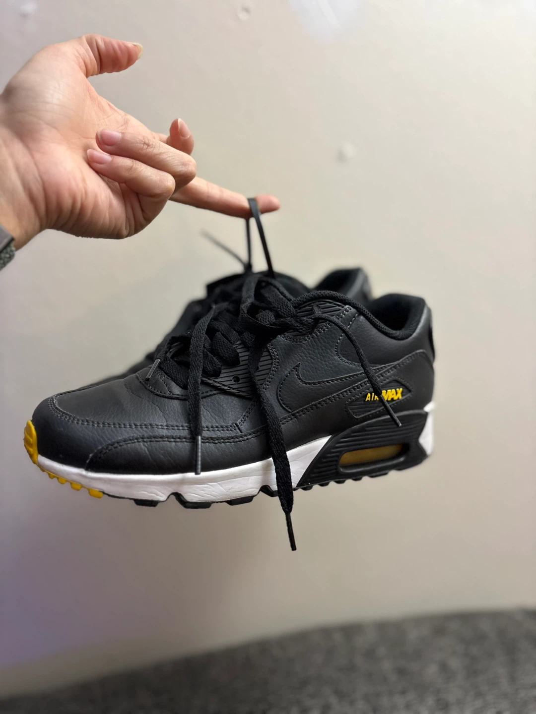 Nike Air Max 90 Black & Gold