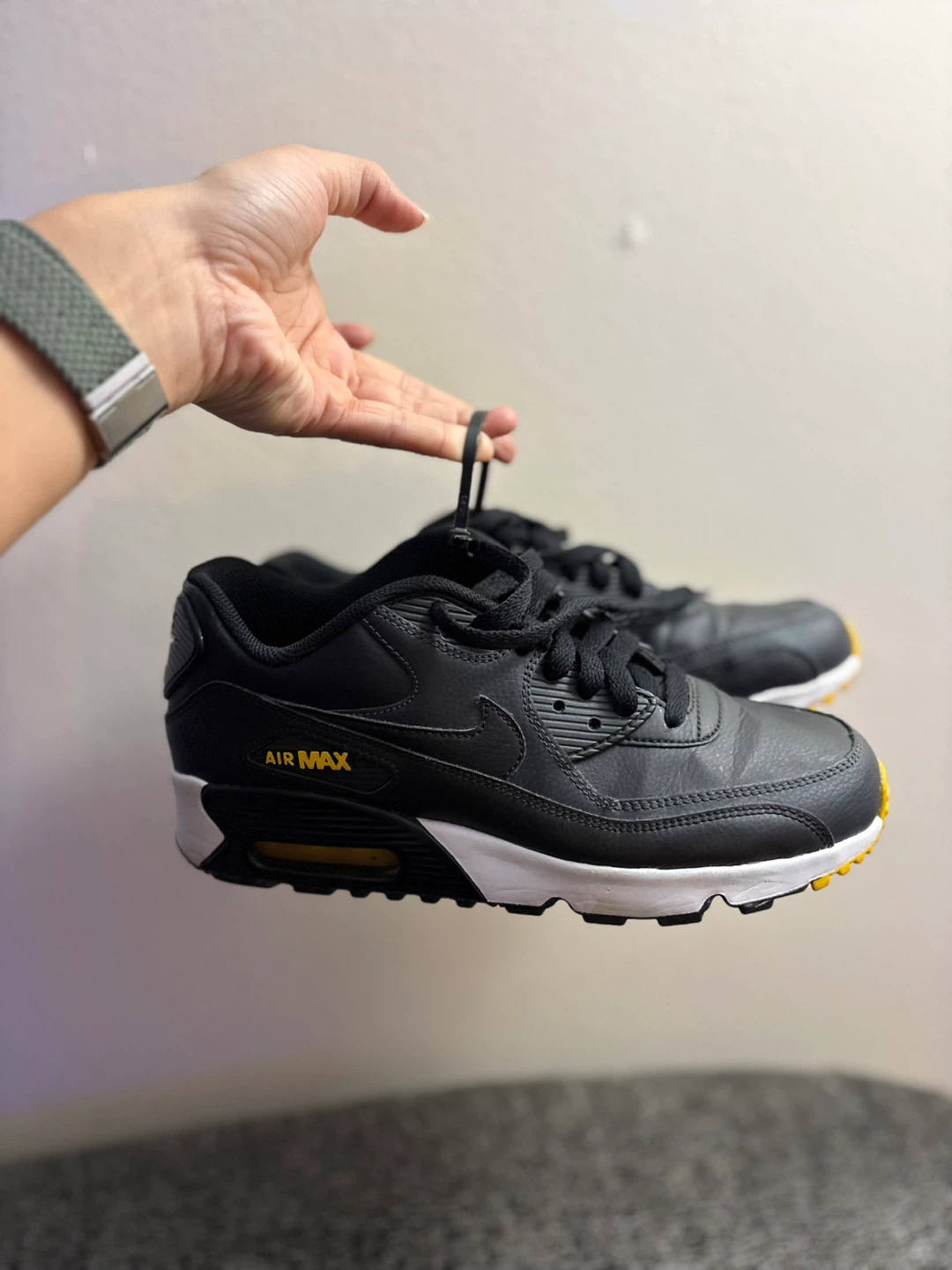 Nike Air Max 90 Black & Gold - photo 4