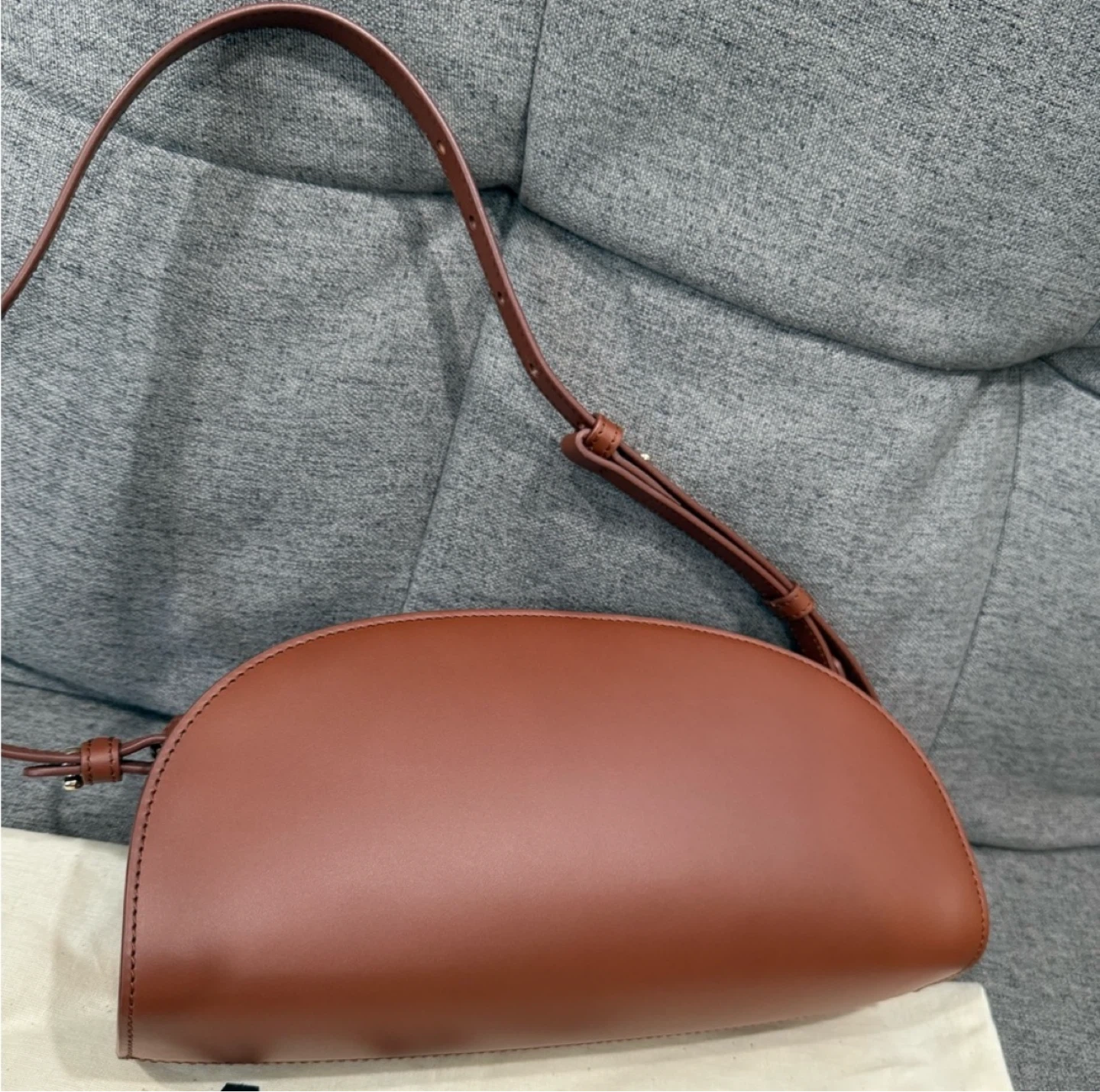A.P.C. Demi-Lune Baguette Bag Brown  🧡 - photo 5
