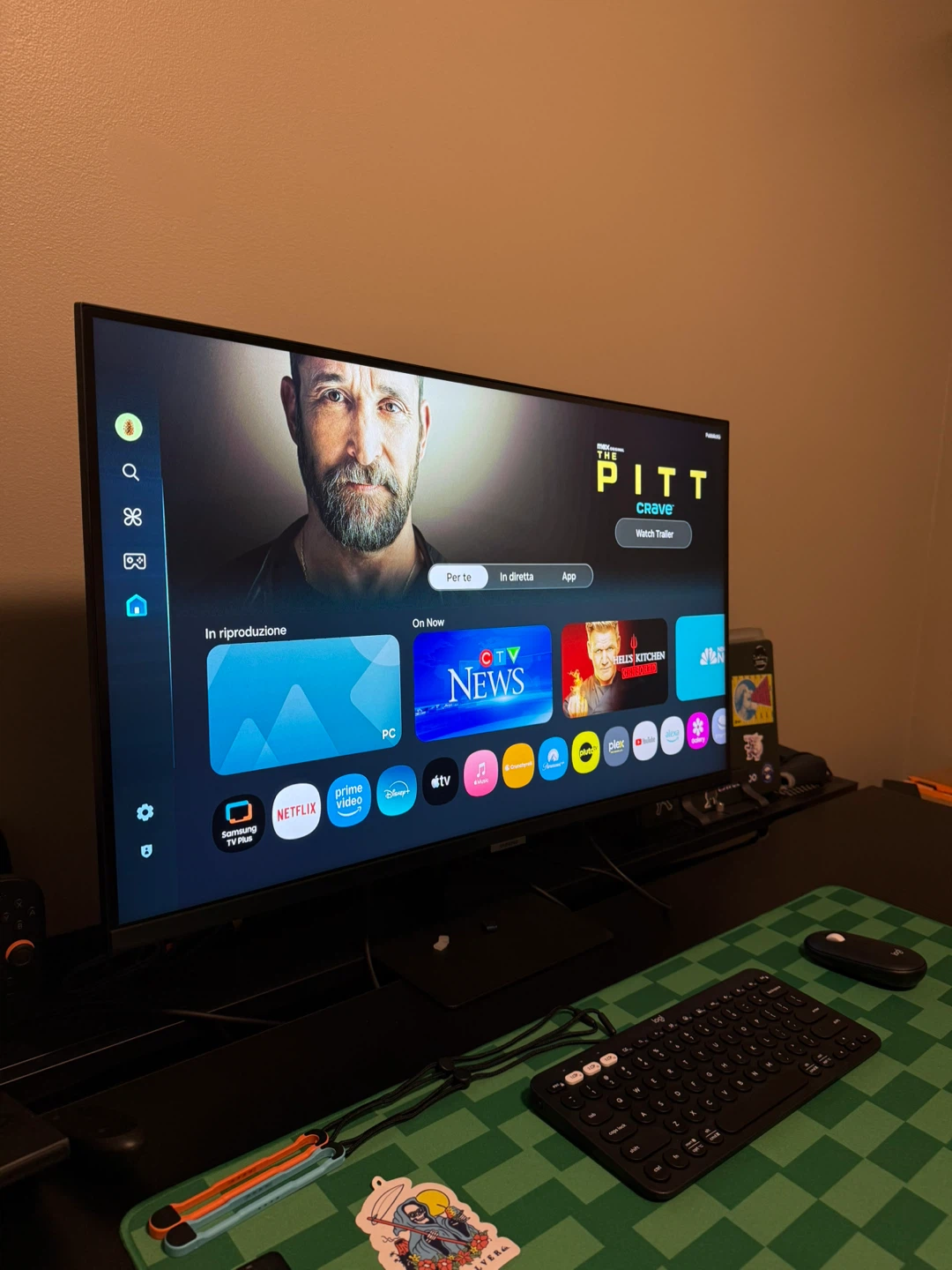 Samsung Smart Monitor M7 32” 4K UHD - Like New - Box & Invoice - photo 2