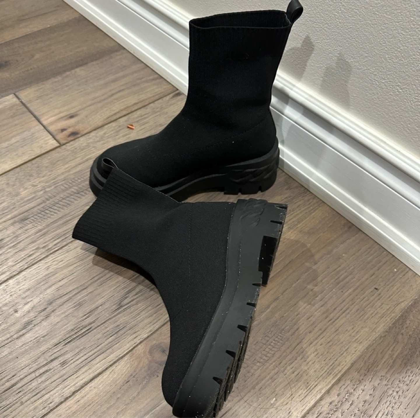 Aldo Black Sock Boots - Size 6.5 🧡 - photo 2