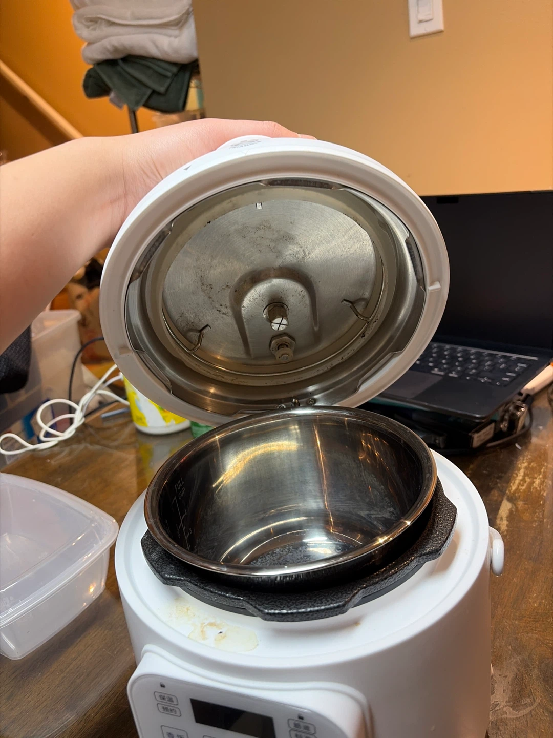 Triangle Brand Electric Pressure Cooker 220V - photo 2