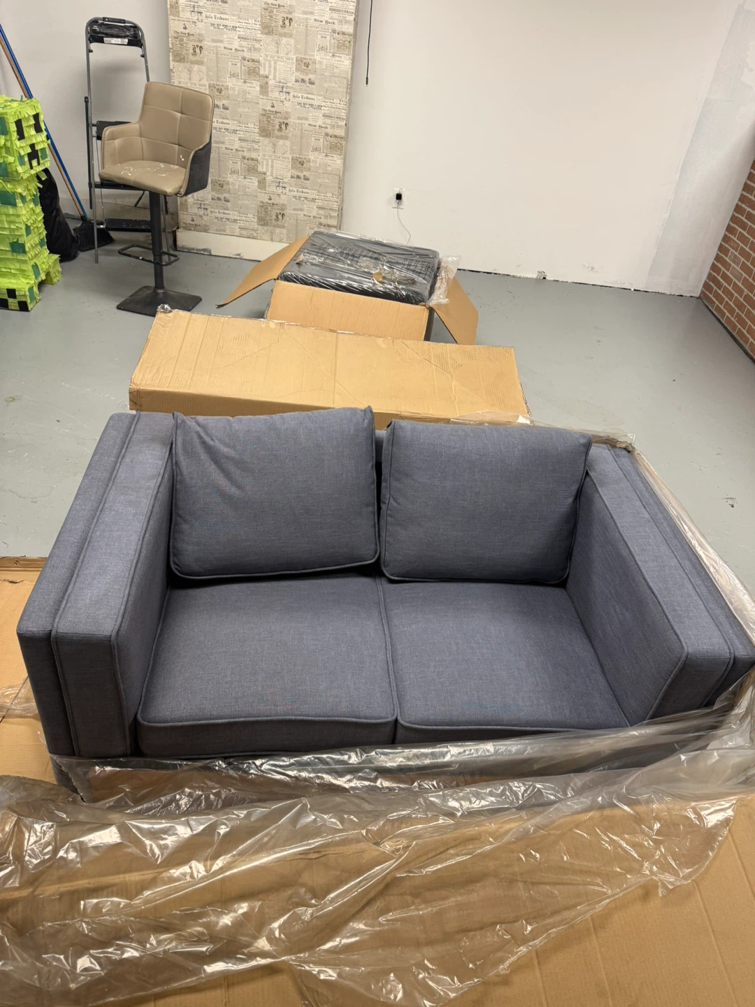 Grey Loveseat Sofa - Brand New in Box - photo 2