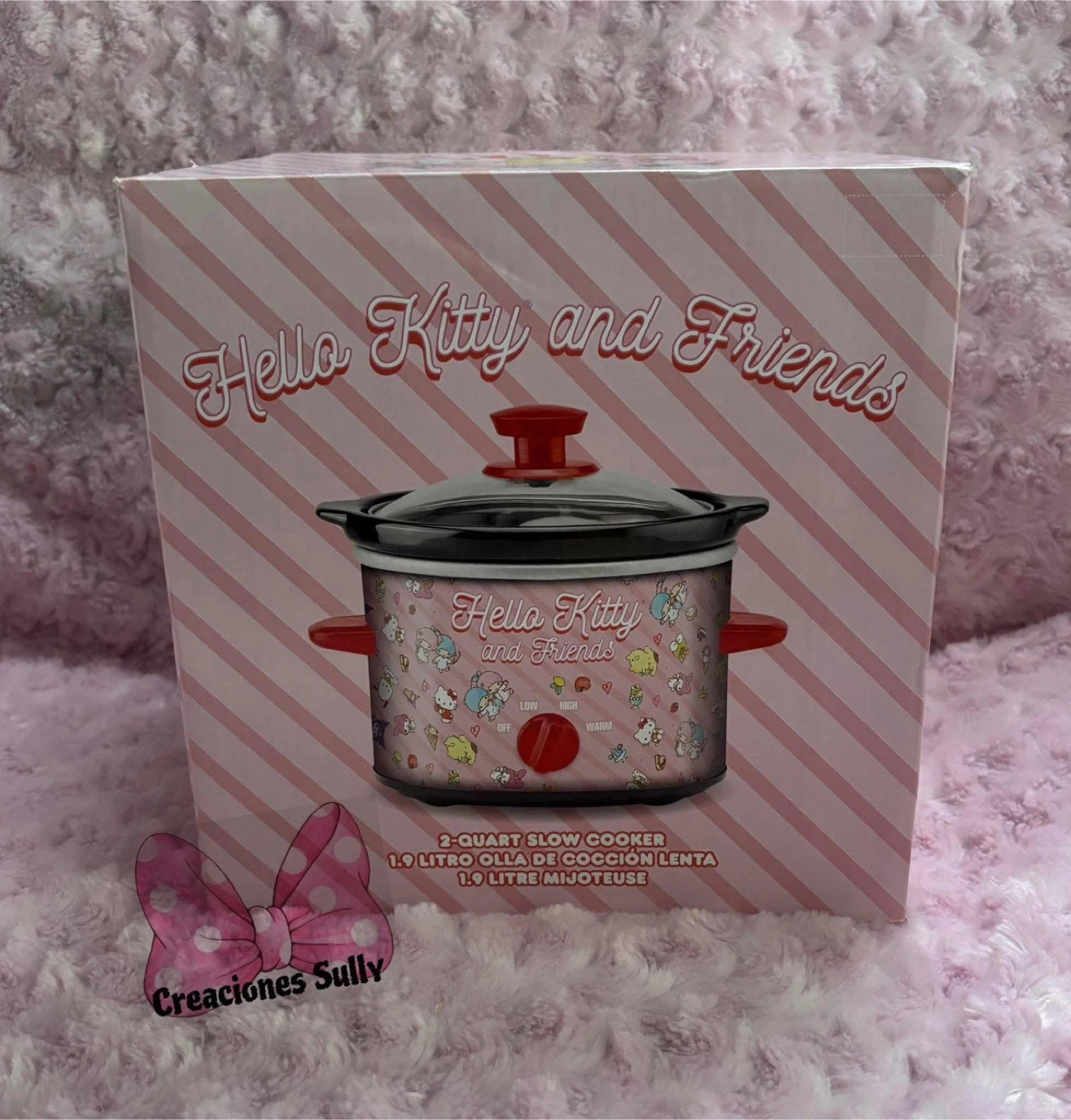 Hello Kitty 2-Quart Slow Cooker - New in Box!