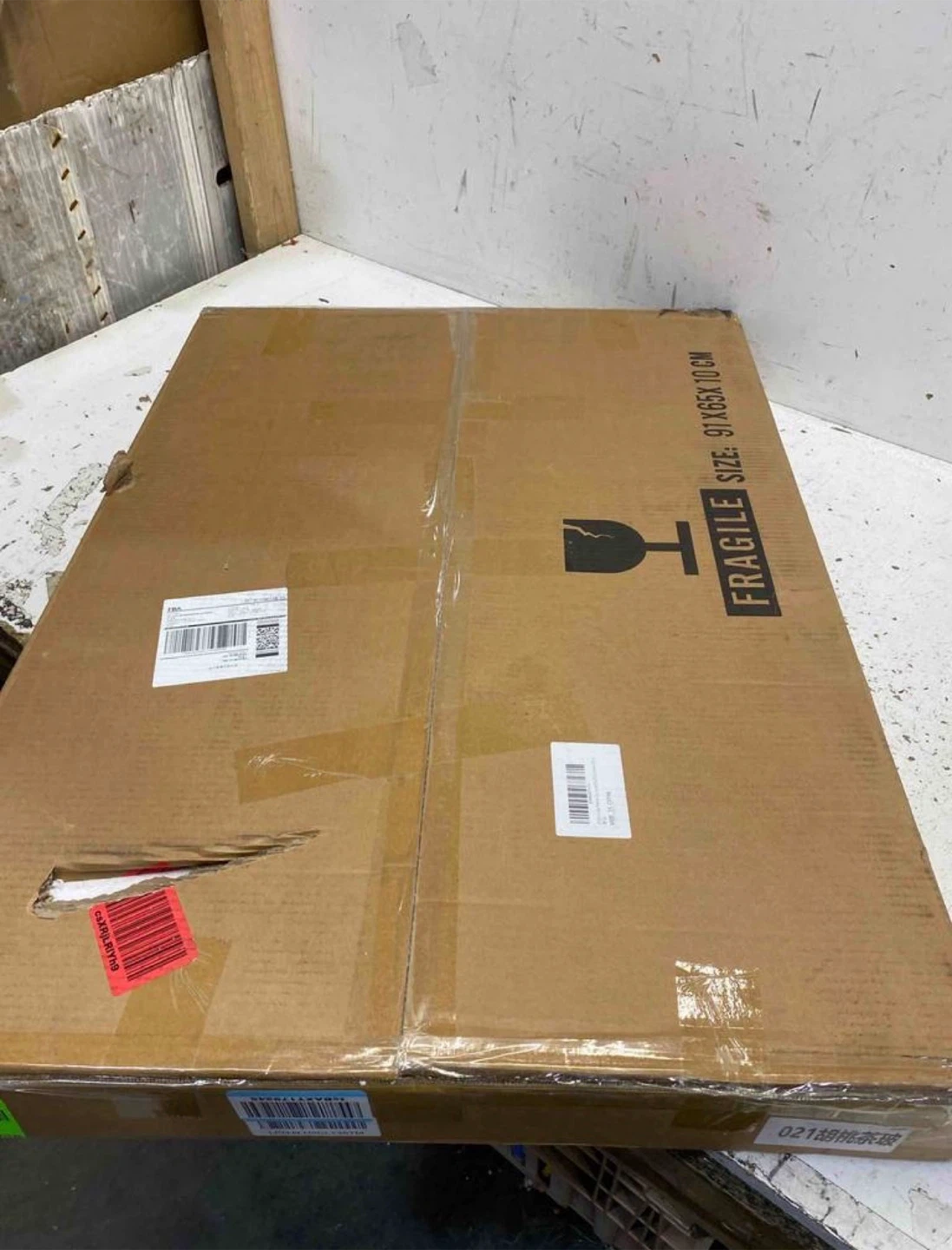 Modern Tempered Glass Noguchi  Coffee Table 35.8" x 25.5" - photo 3