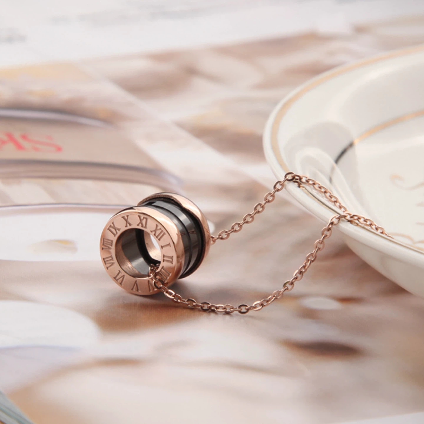 Rose Gold & Black Ceramic Necklace - photo 4