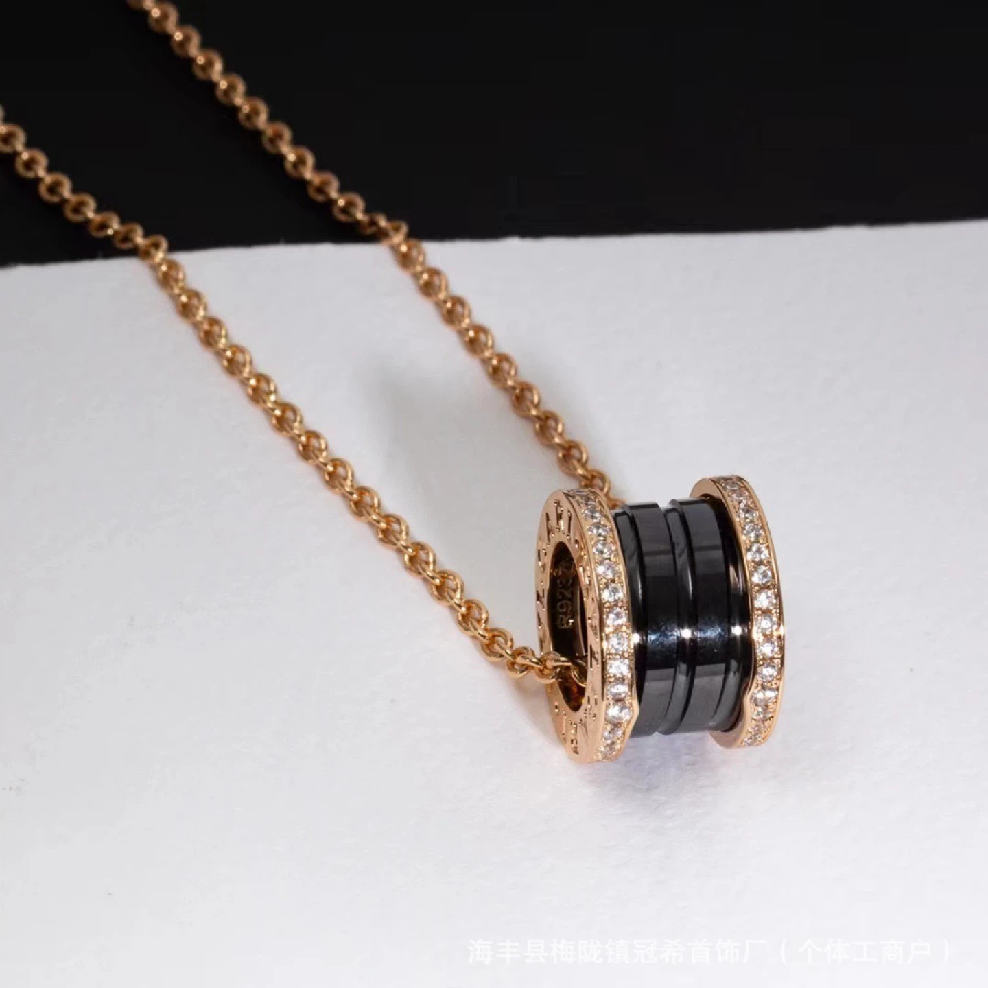 Rose Gold & Black Ceramic Necklace - photo 2